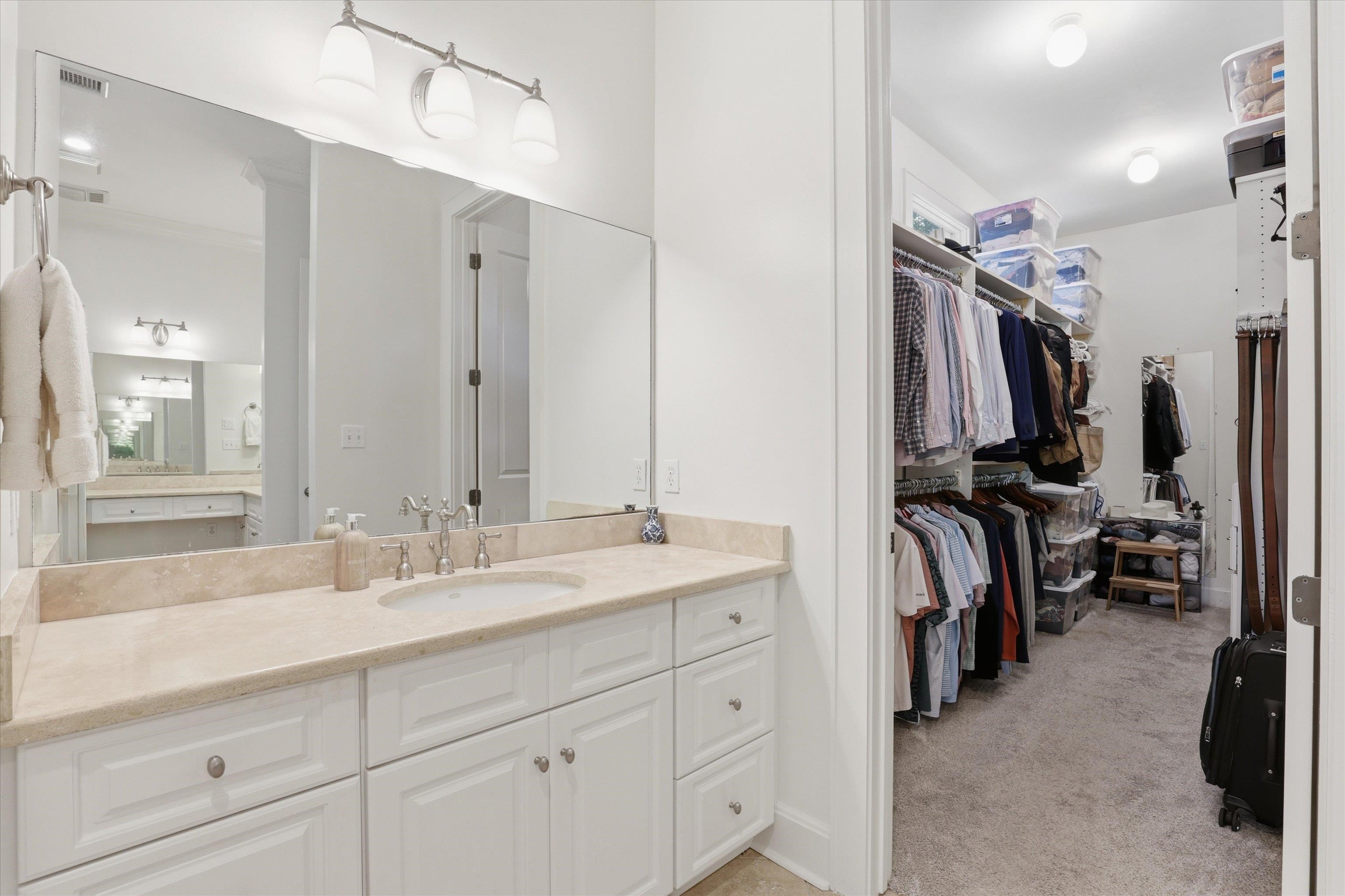 5992 Hardy Croom Court
