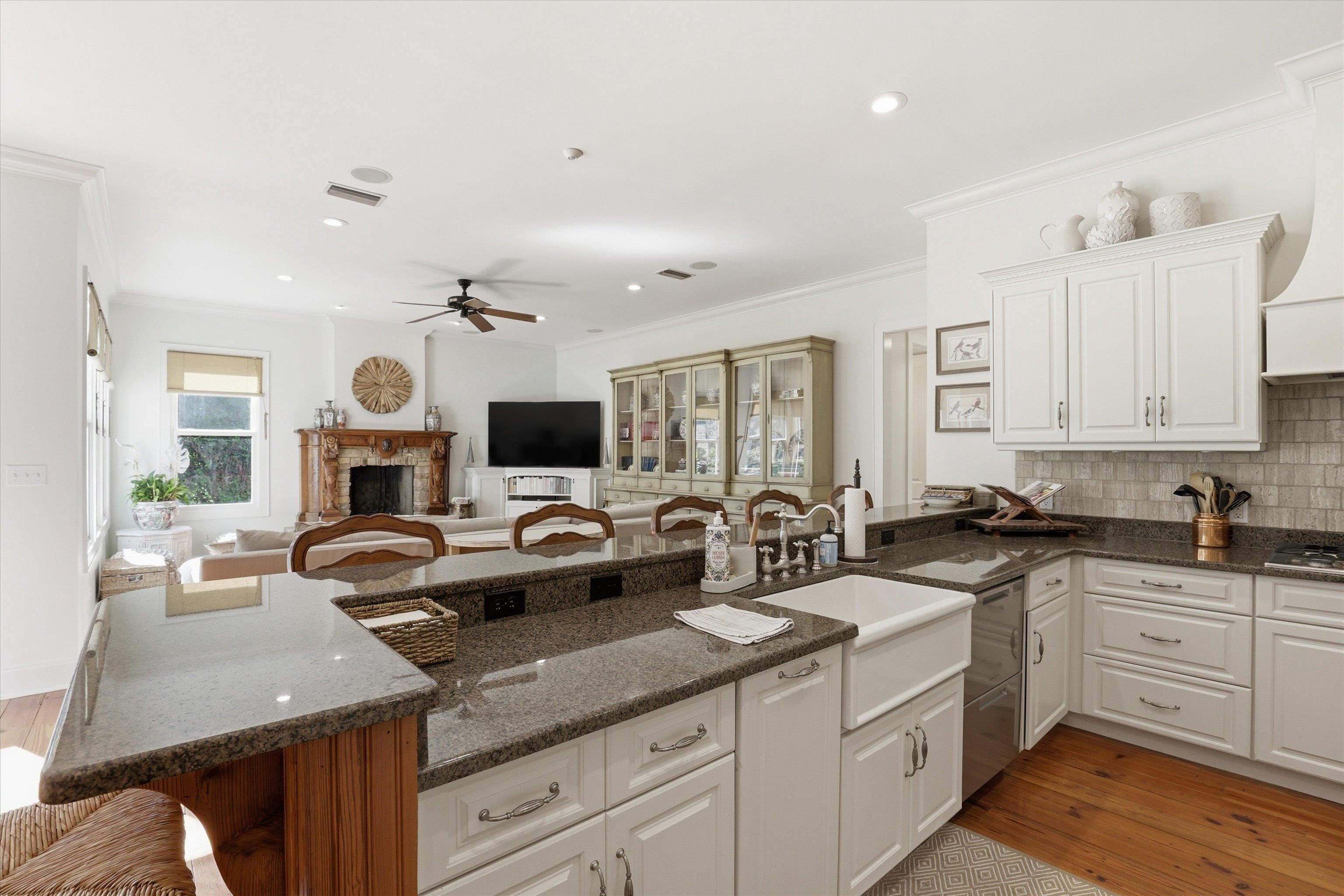 5992 Hardy Croom Court
