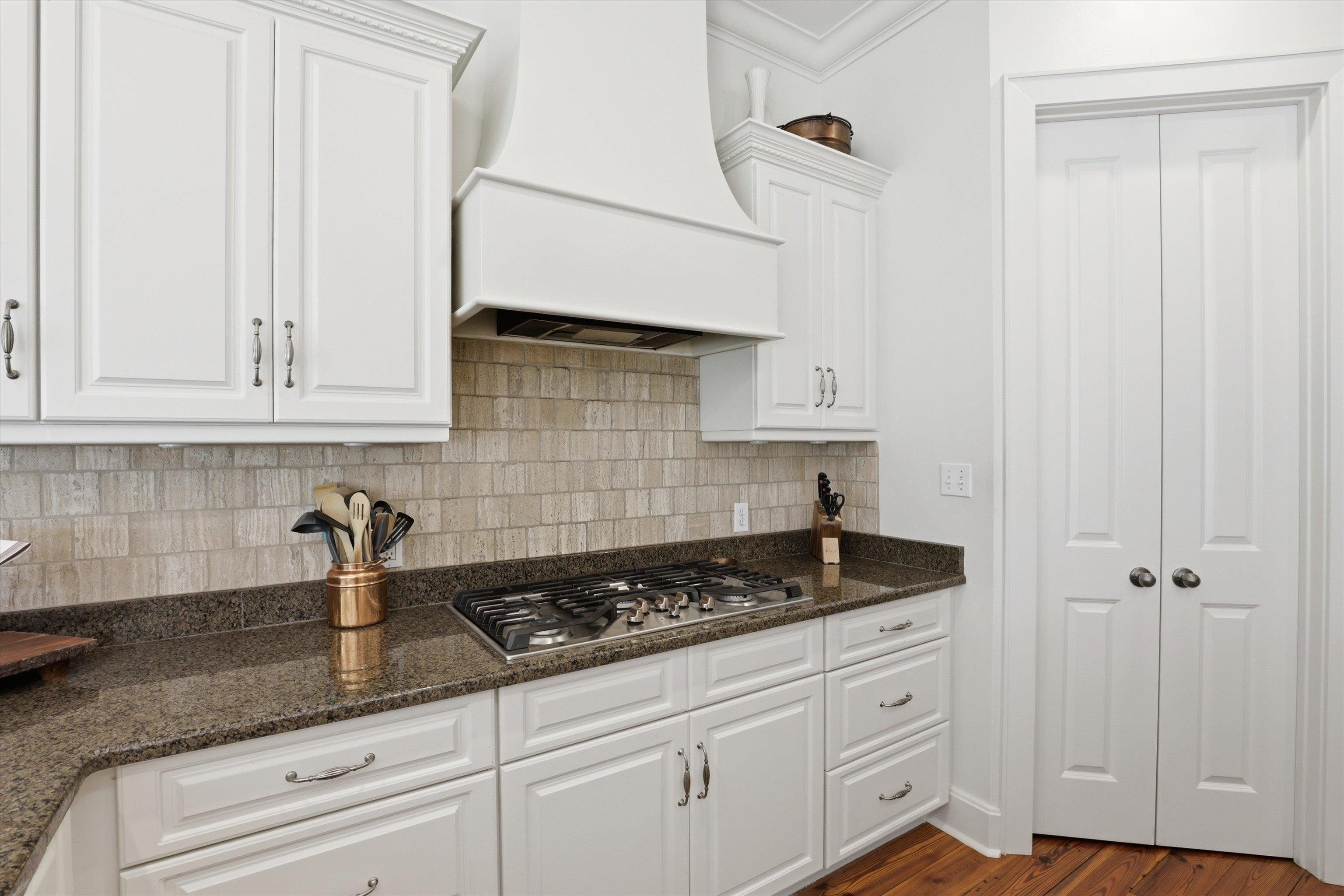 5992 Hardy Croom Court