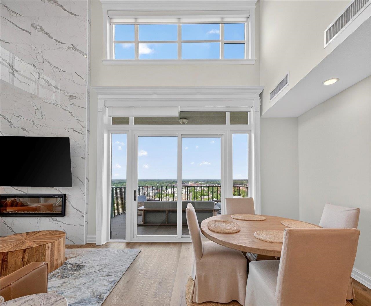 300 S Duval #2209 Street Unit: 2209