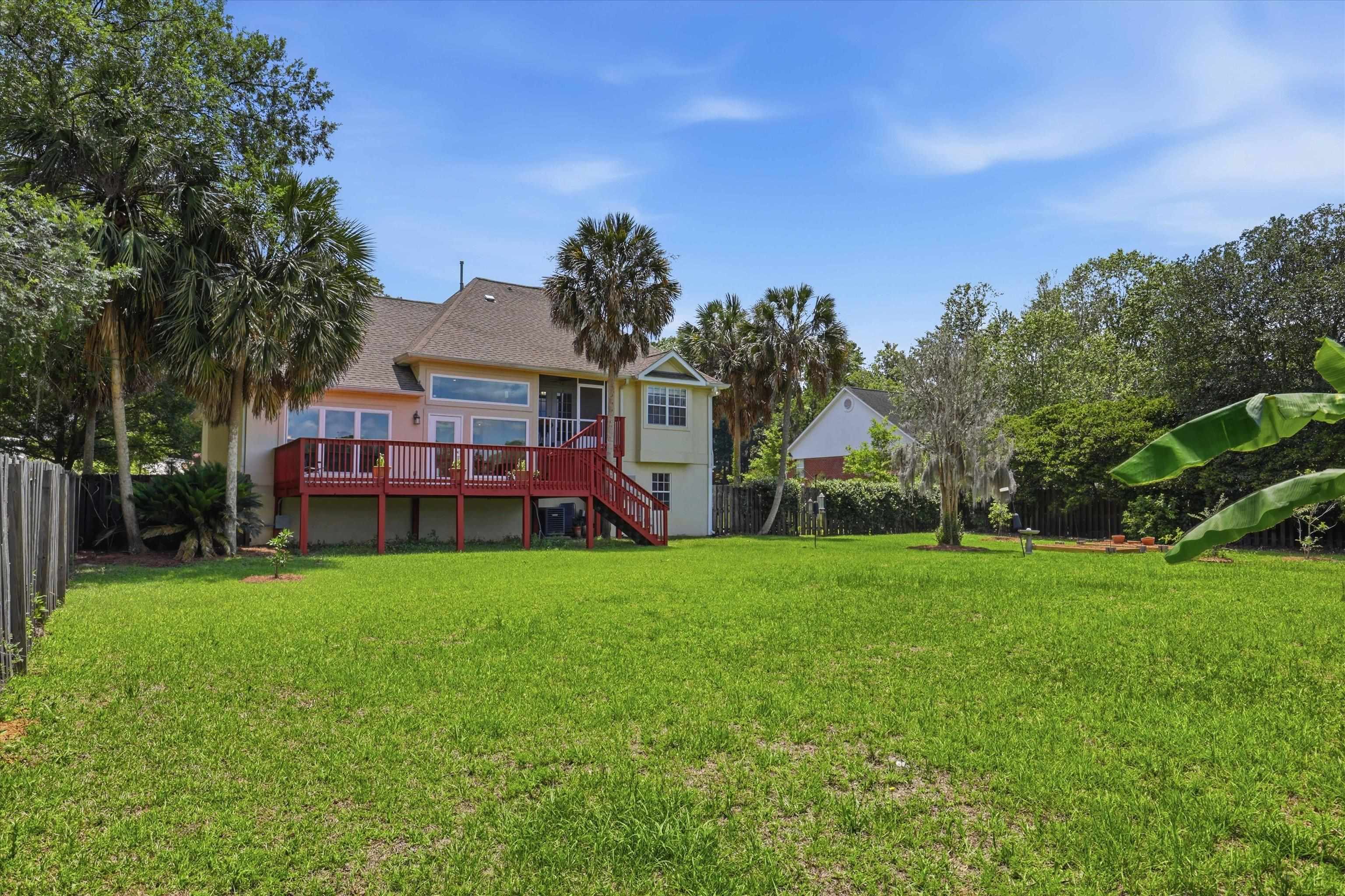 6352 Mallard Trace Drive