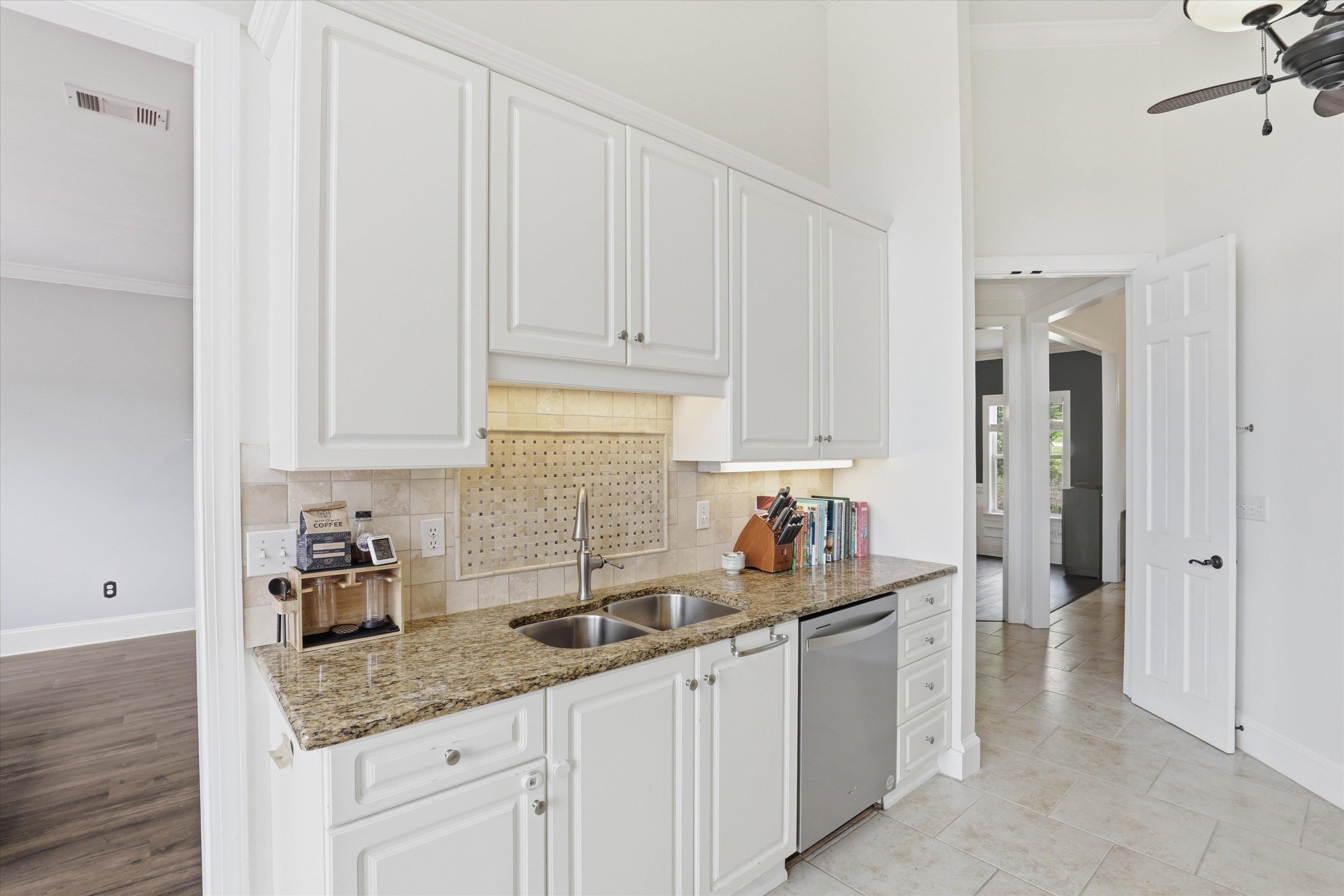 6352 Mallard Trace Drive
