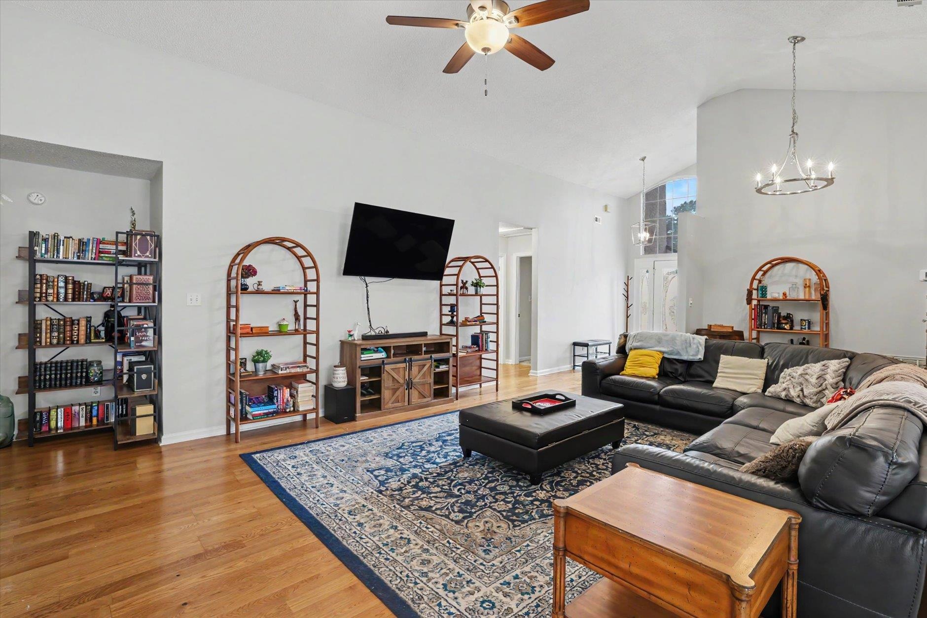 7049 Shady Grove Way