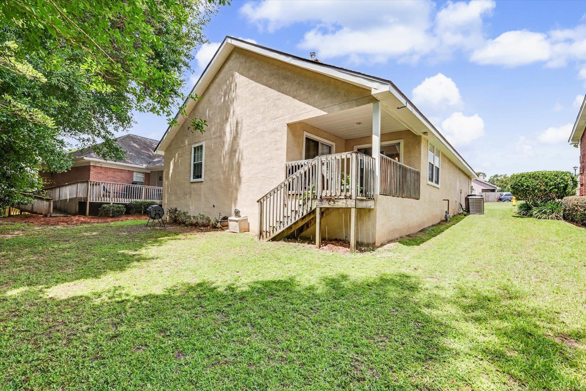 7049 Shady Grove Way