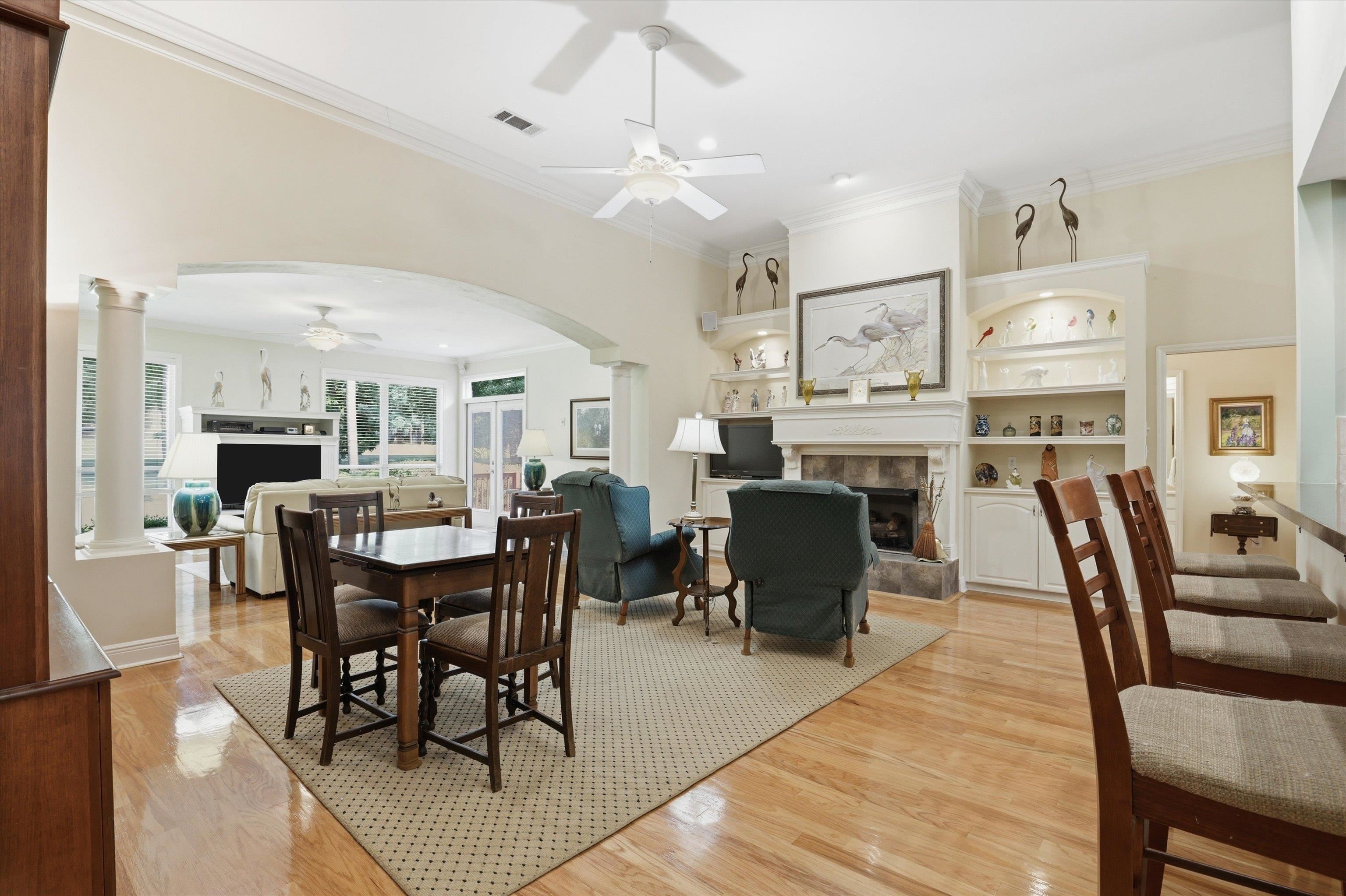 8987 Eagles Ridge Drive