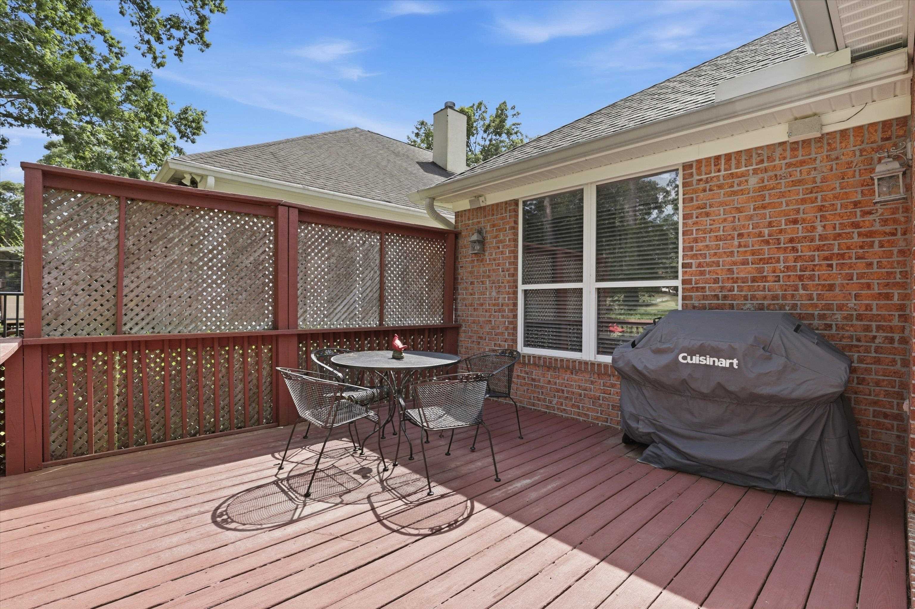 8987 Eagles Ridge Drive