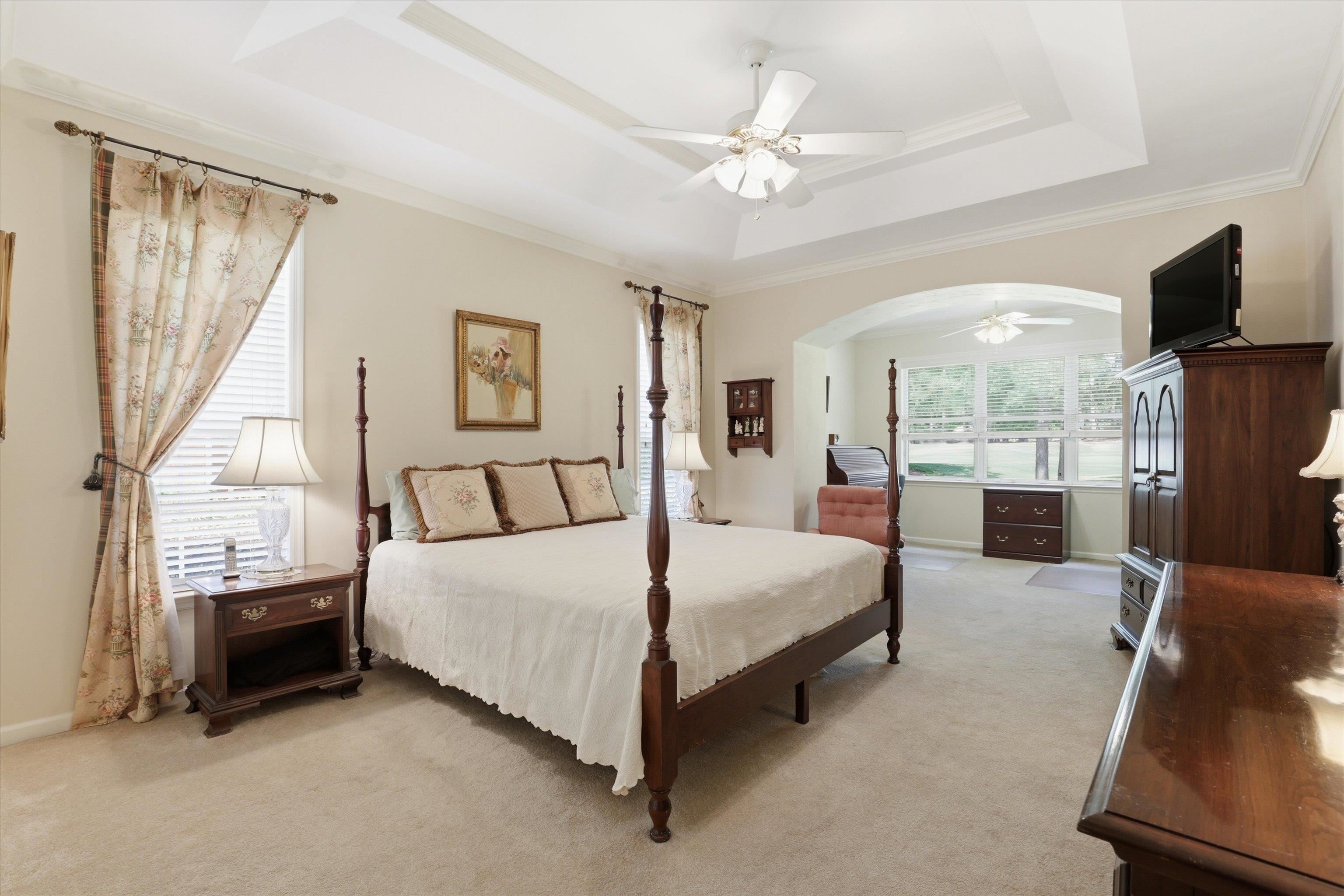 8987 Eagles Ridge Drive