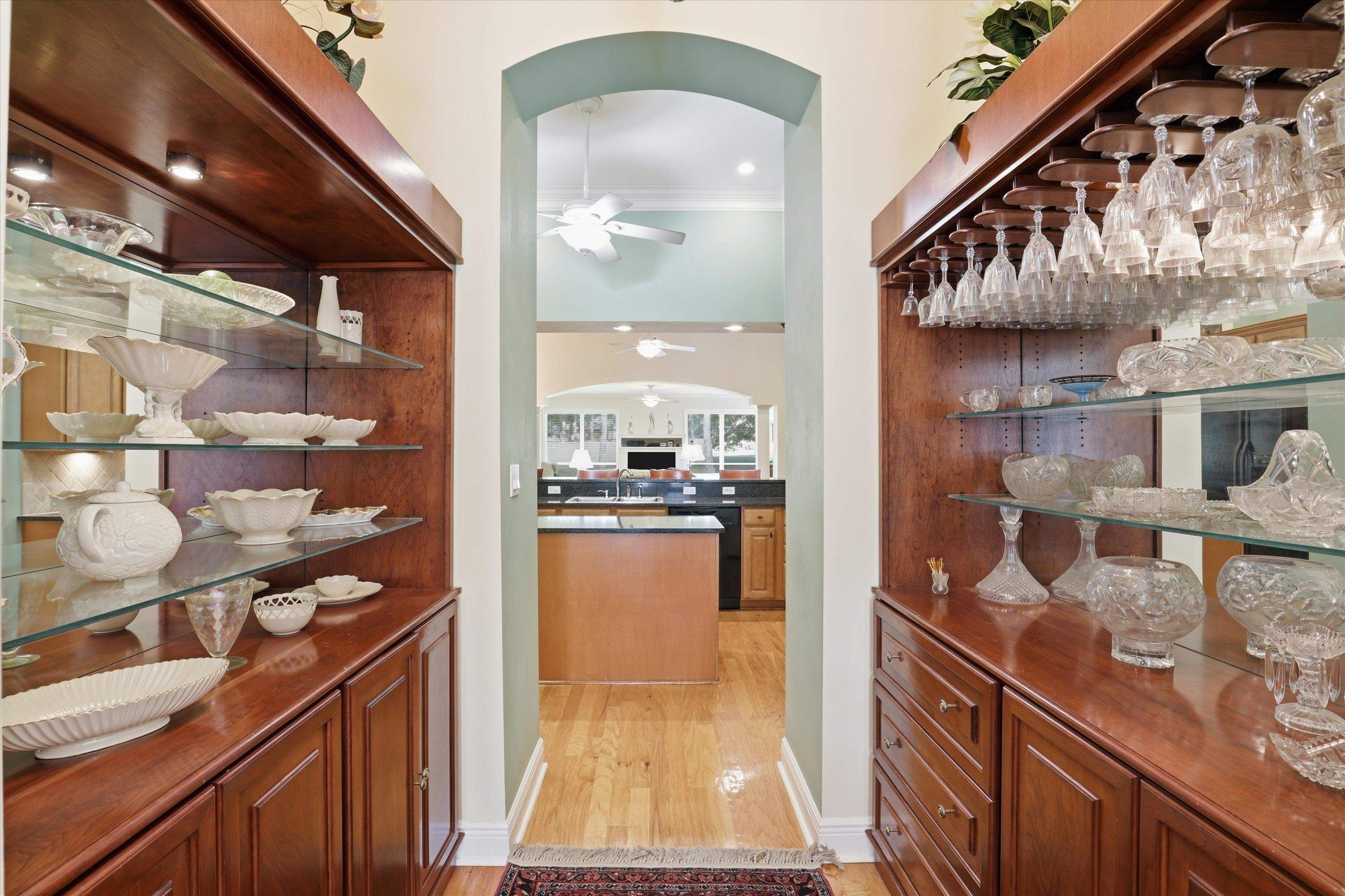8987 Eagles Ridge Drive