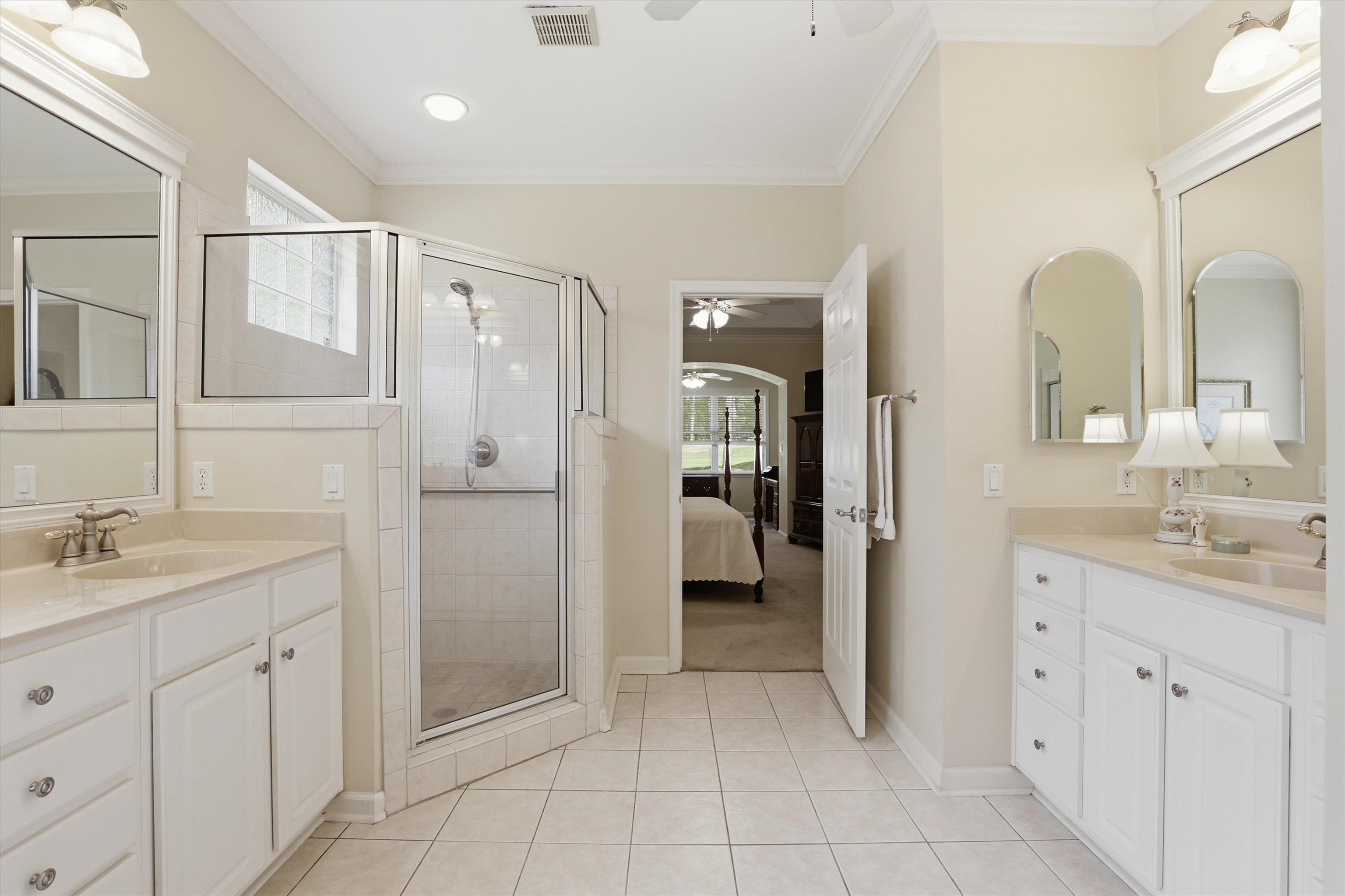 8987 Eagles Ridge Drive