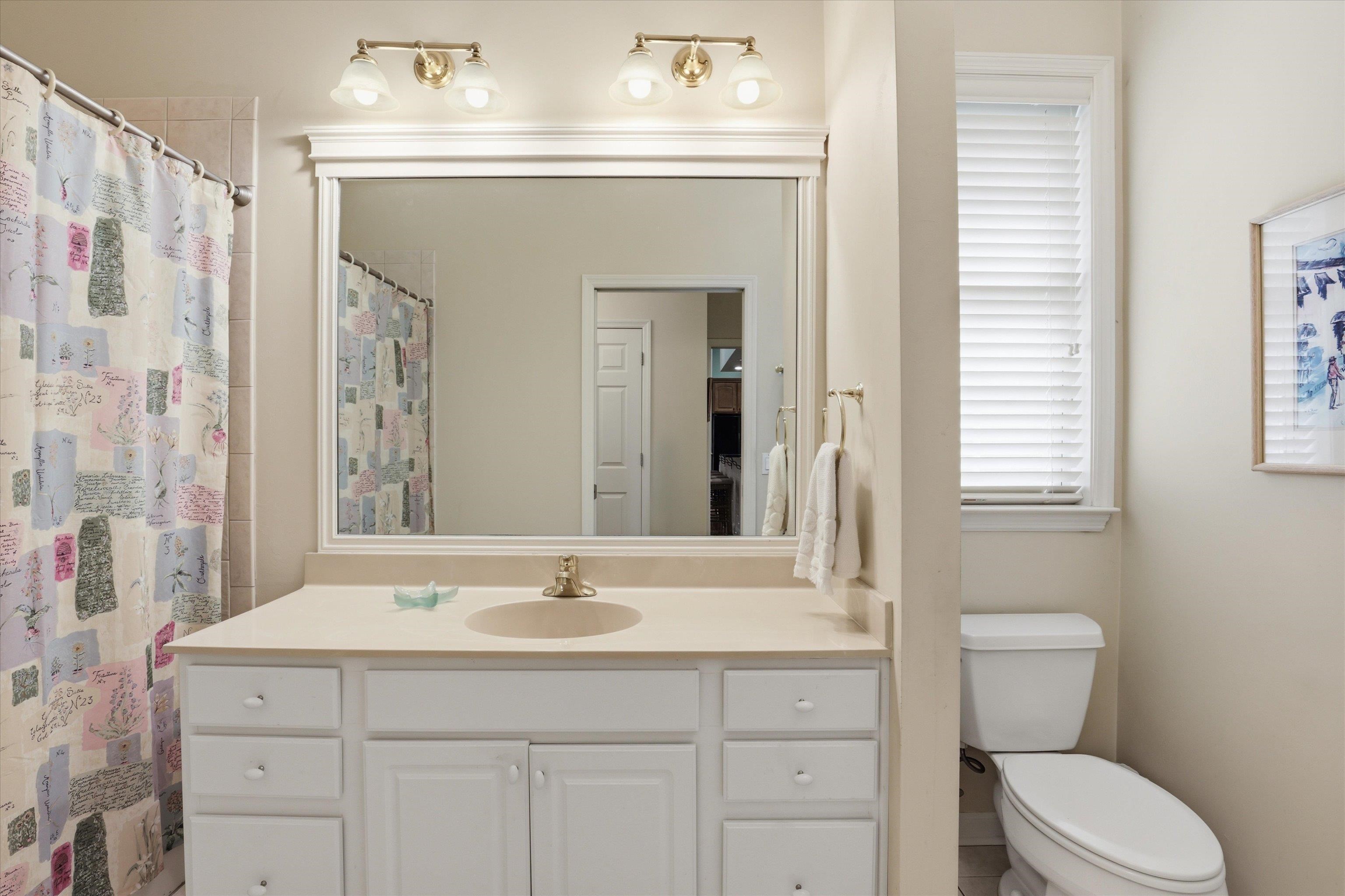 8987 Eagles Ridge Drive