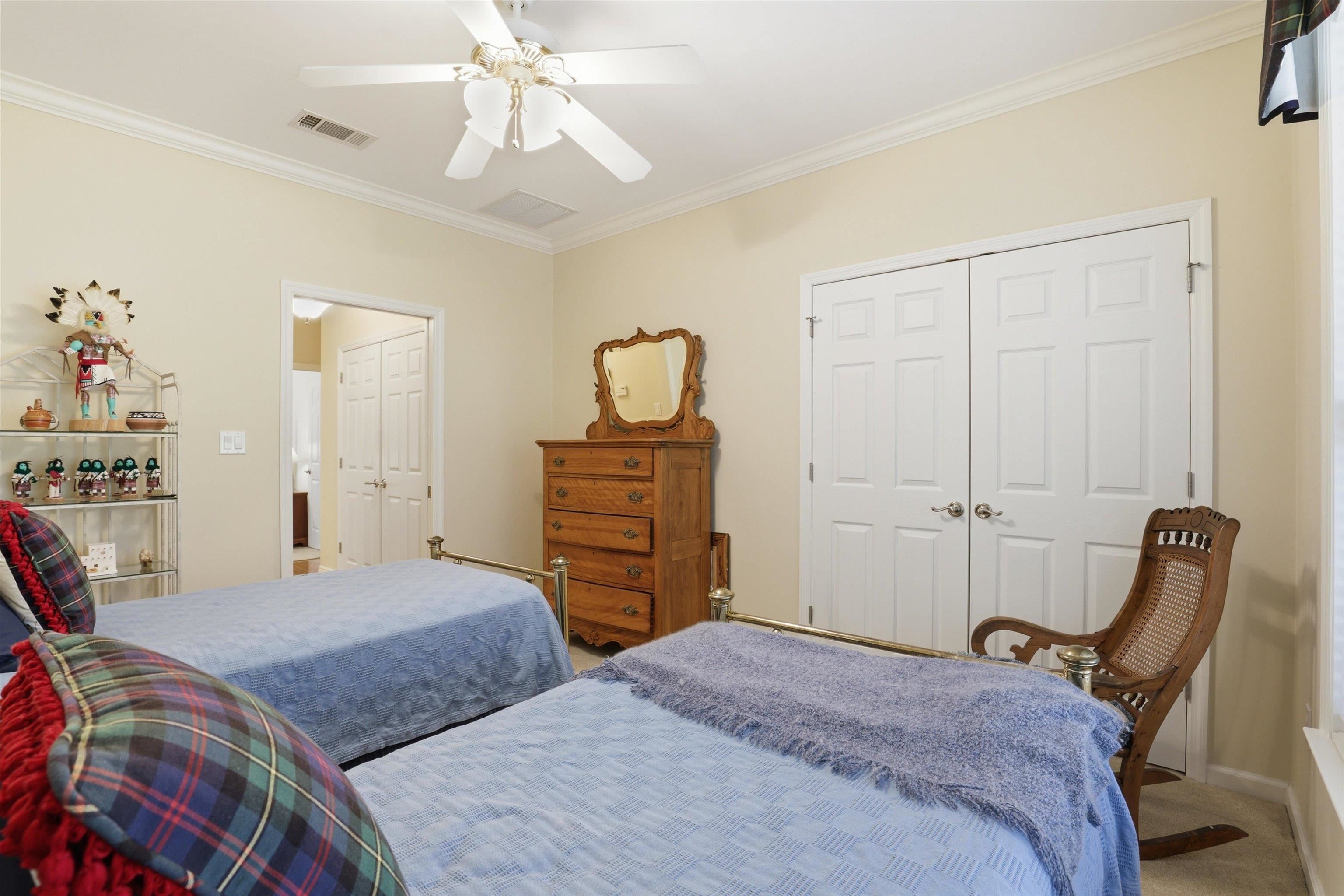 8987 Eagles Ridge Drive