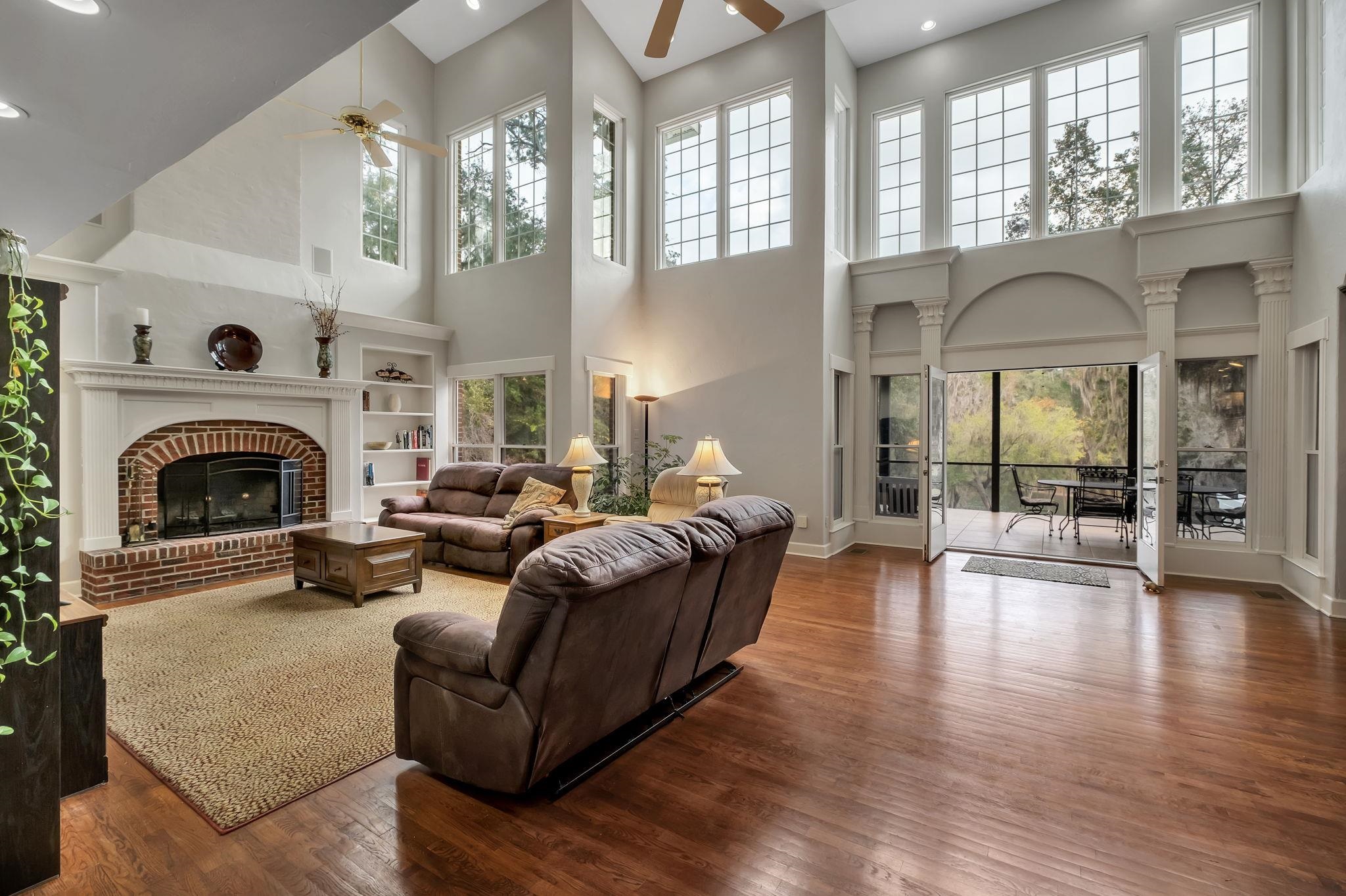 5351 Pembridge Place
