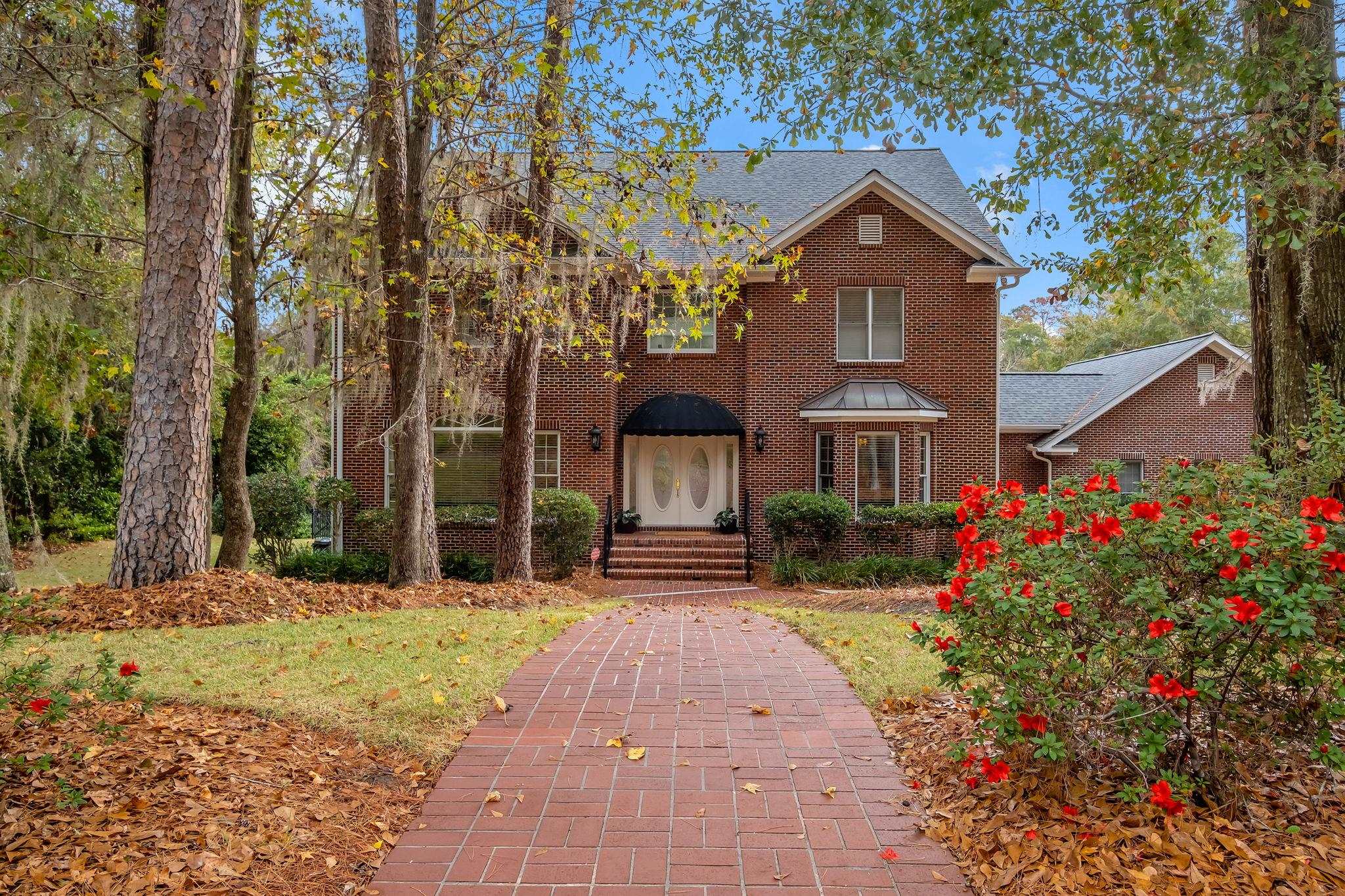 5351 Pembridge Place