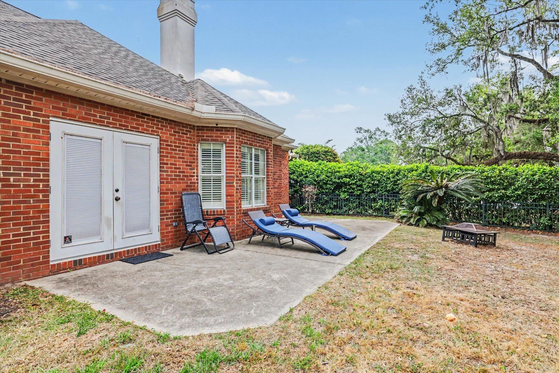 883 HILL ROOST Road