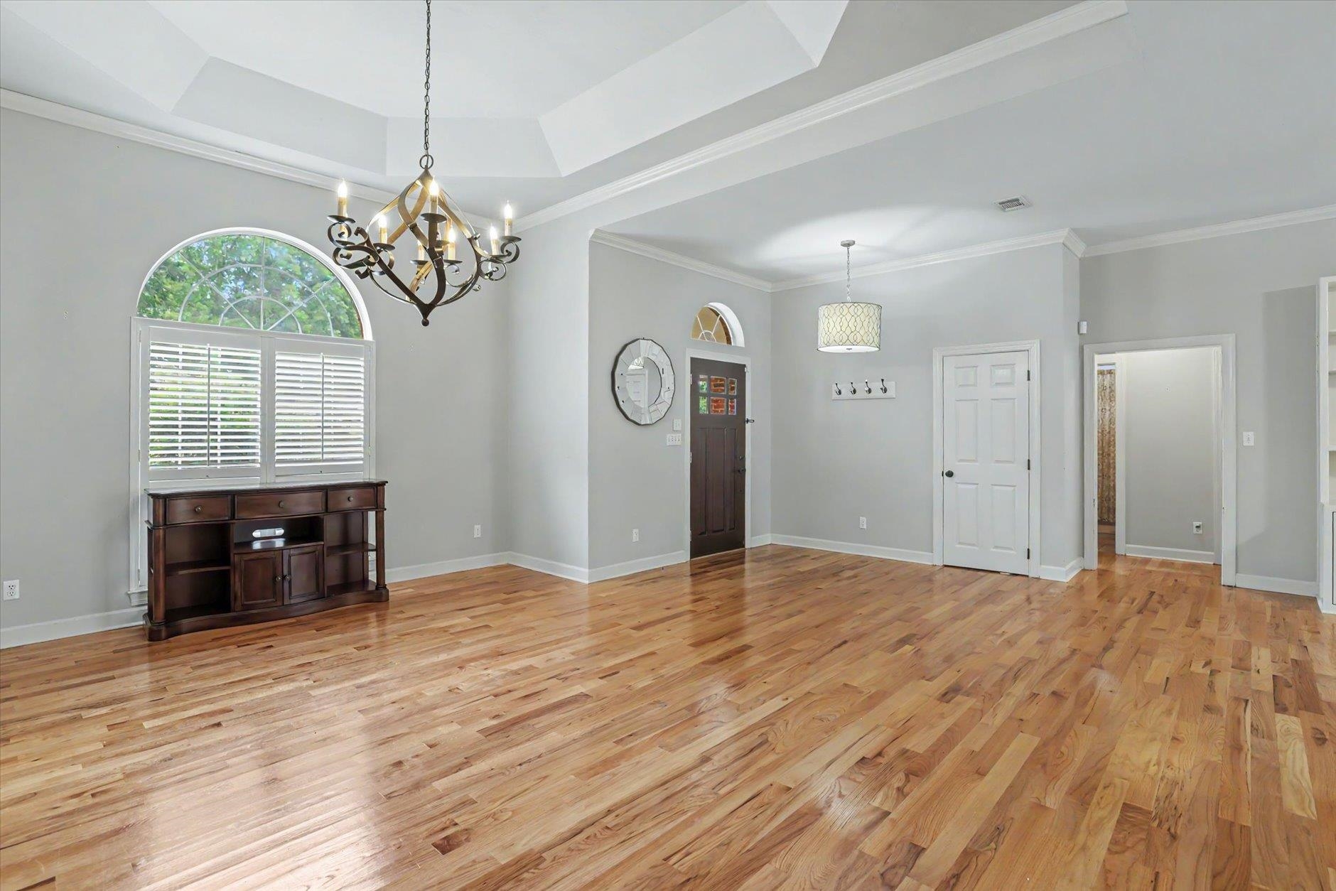 883 HILL ROOST Road
