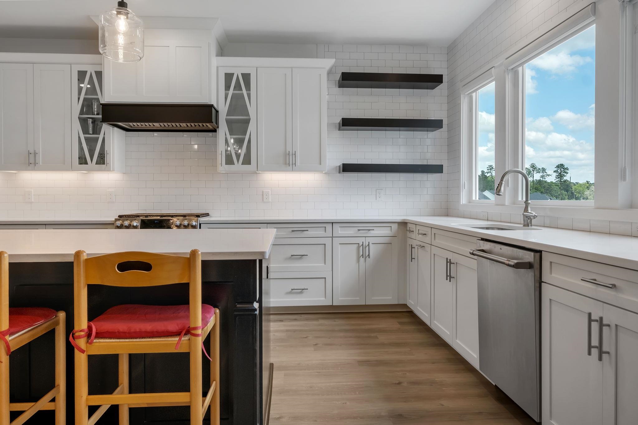2383 SWEET MEADOW VIS