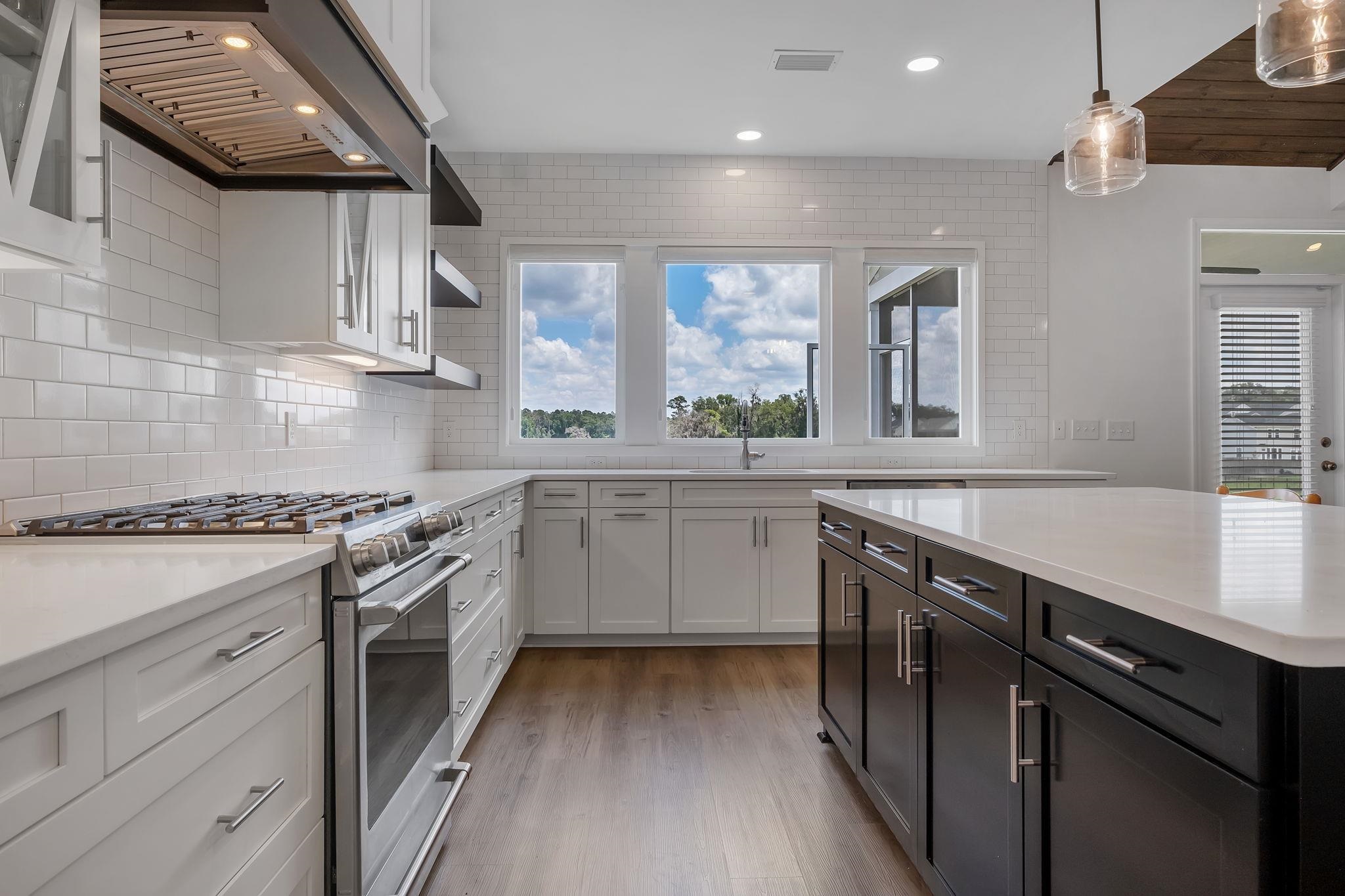 2383 SWEET MEADOW VIS