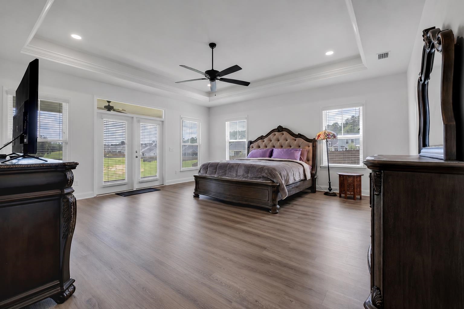 2383 SWEET MEADOW VIS