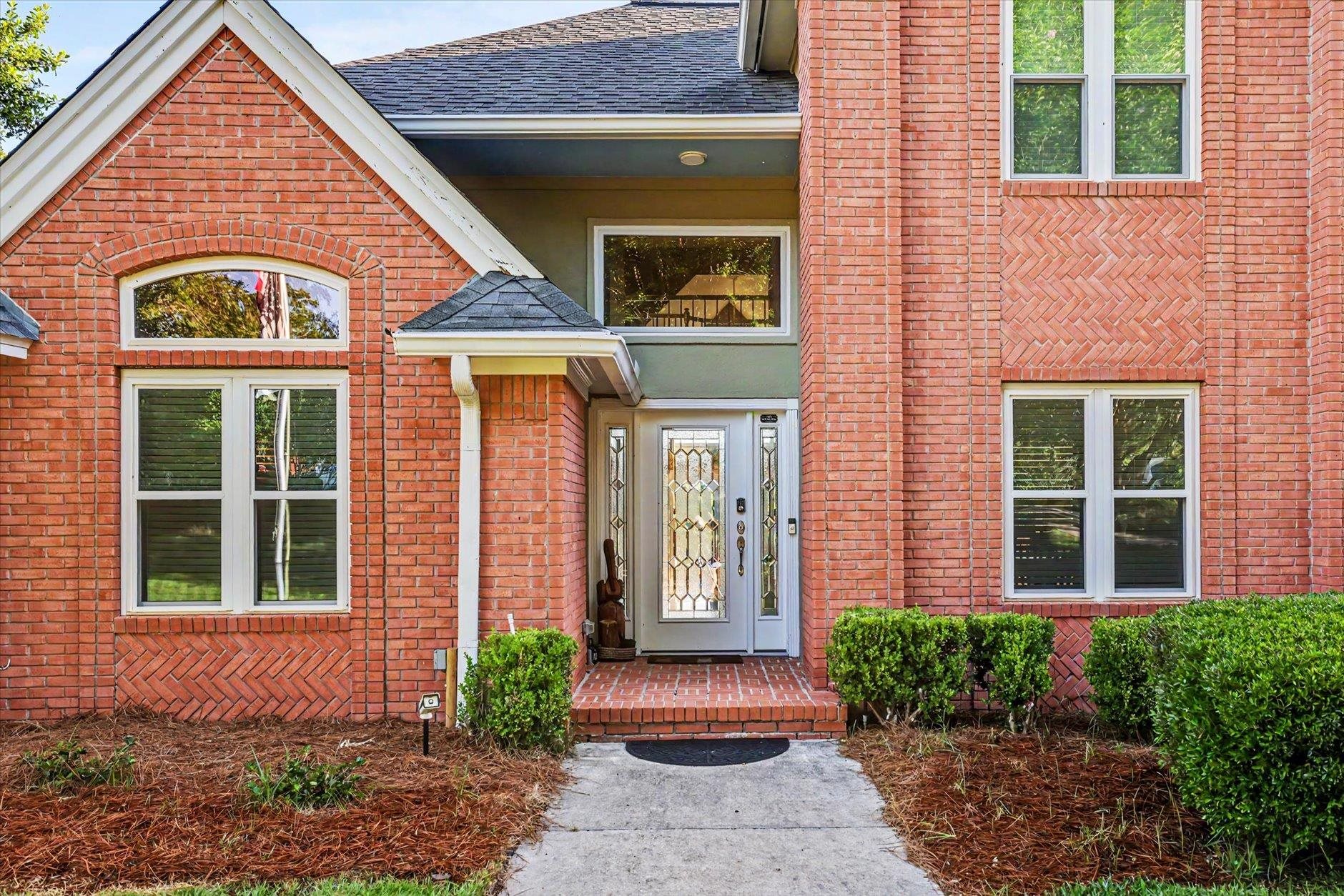 610 Summerbrooke Drive
