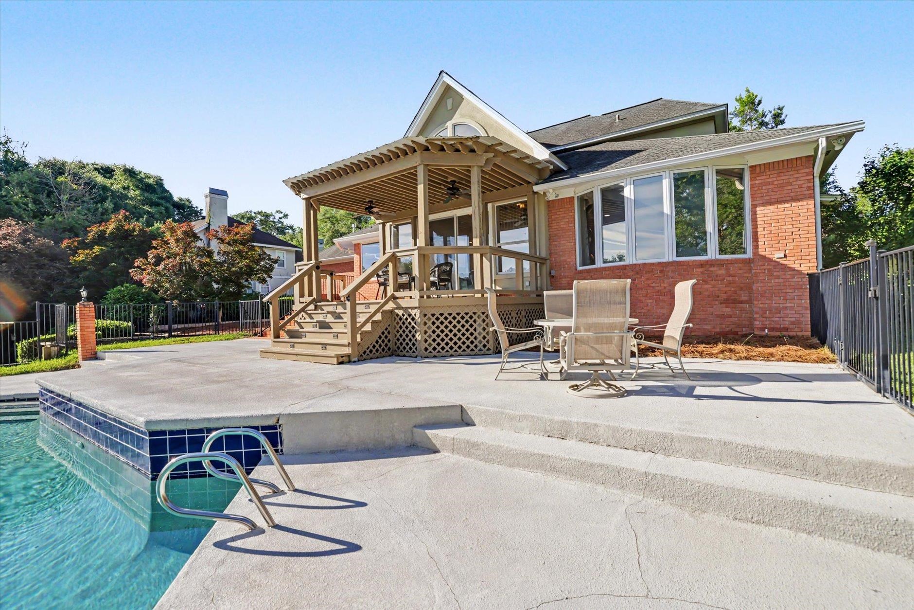 610 Summerbrooke Drive