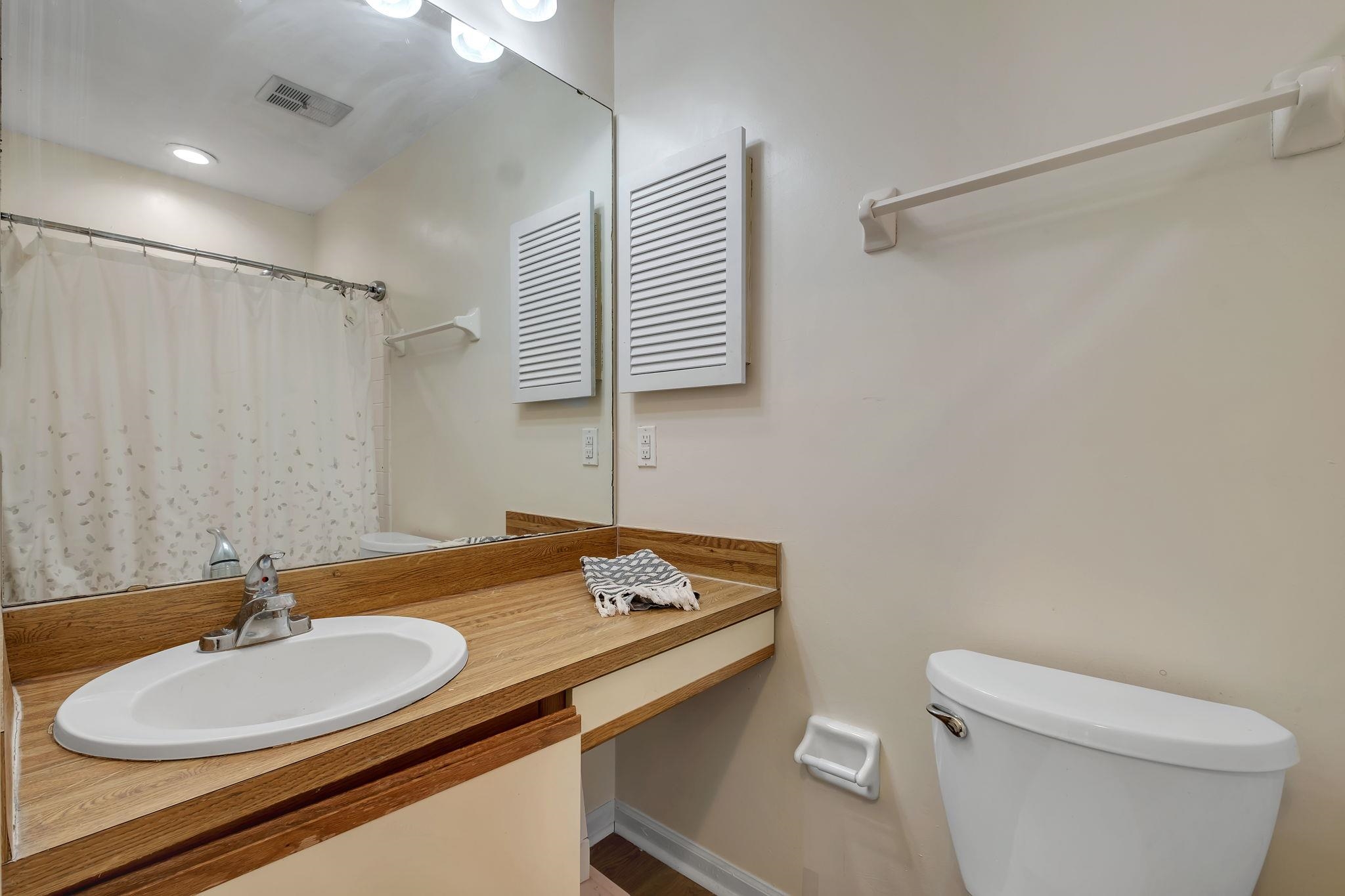 1571 STONE Road Unit: 1D
