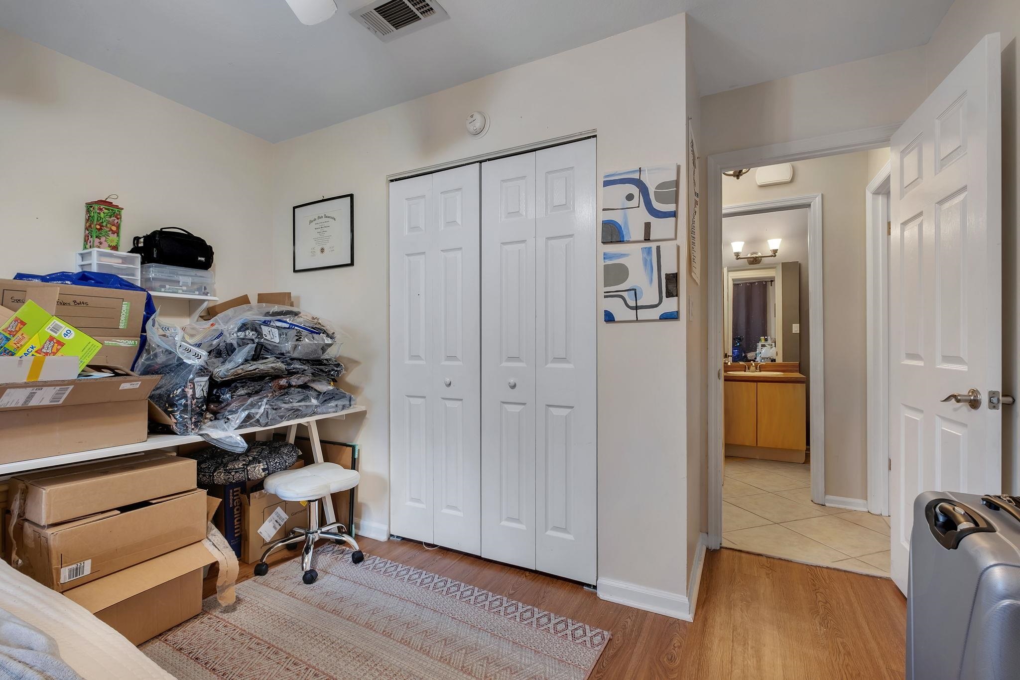 1571 STONE Road Unit: 1D