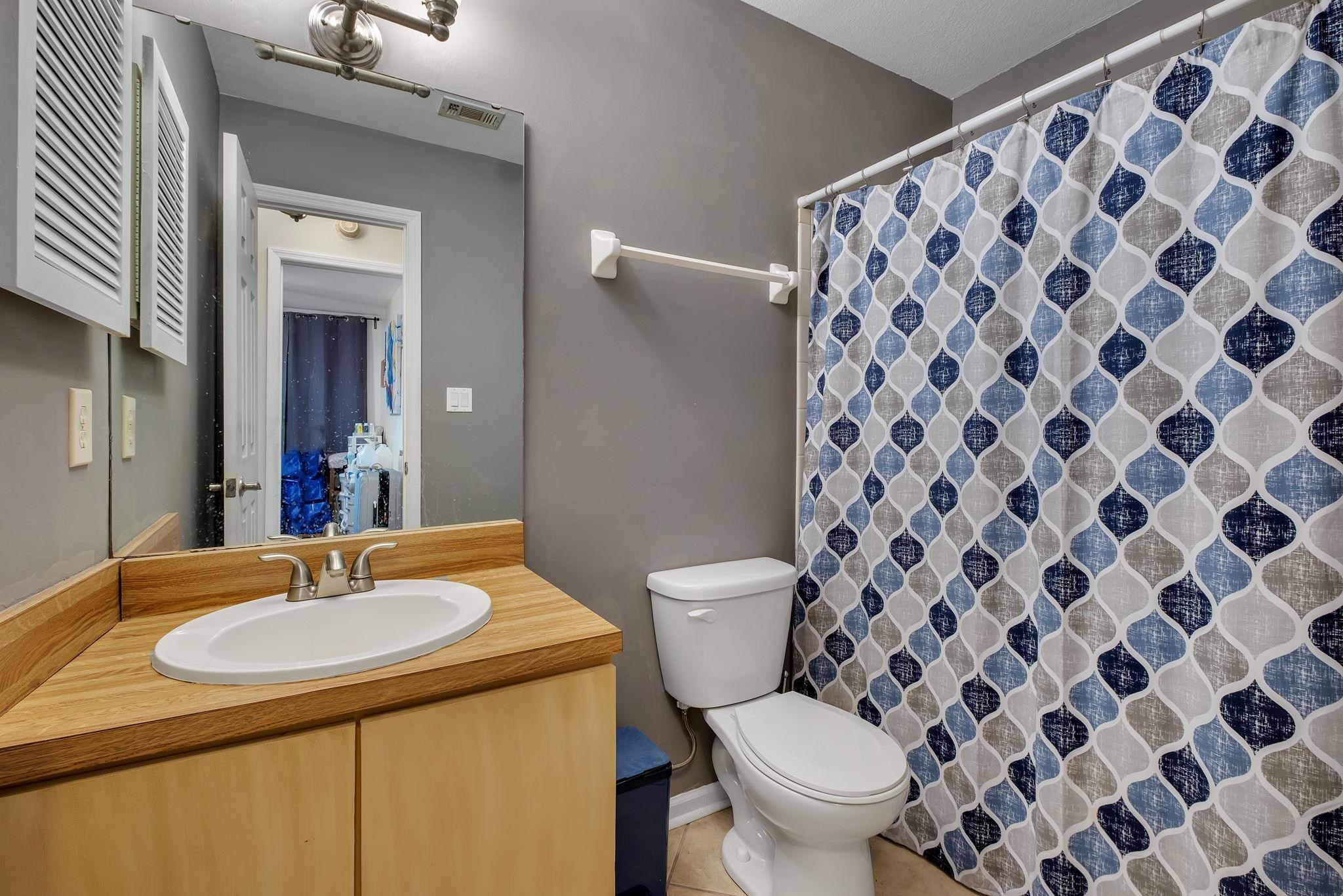 1571 STONE Road Unit: 1D