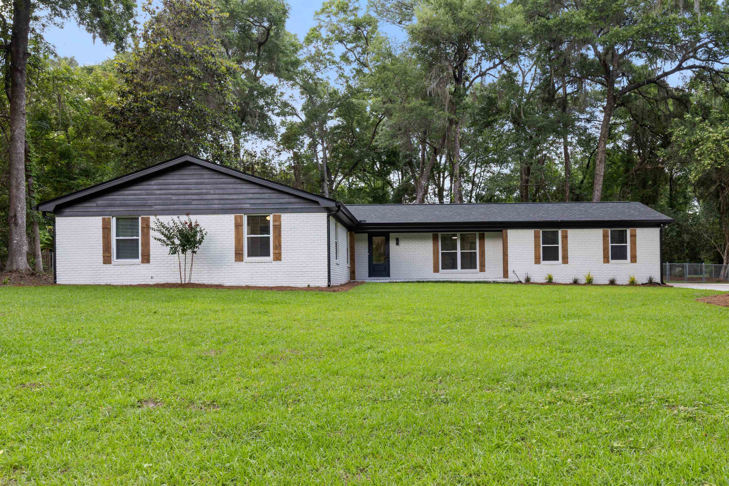 2524 Limerick Drive