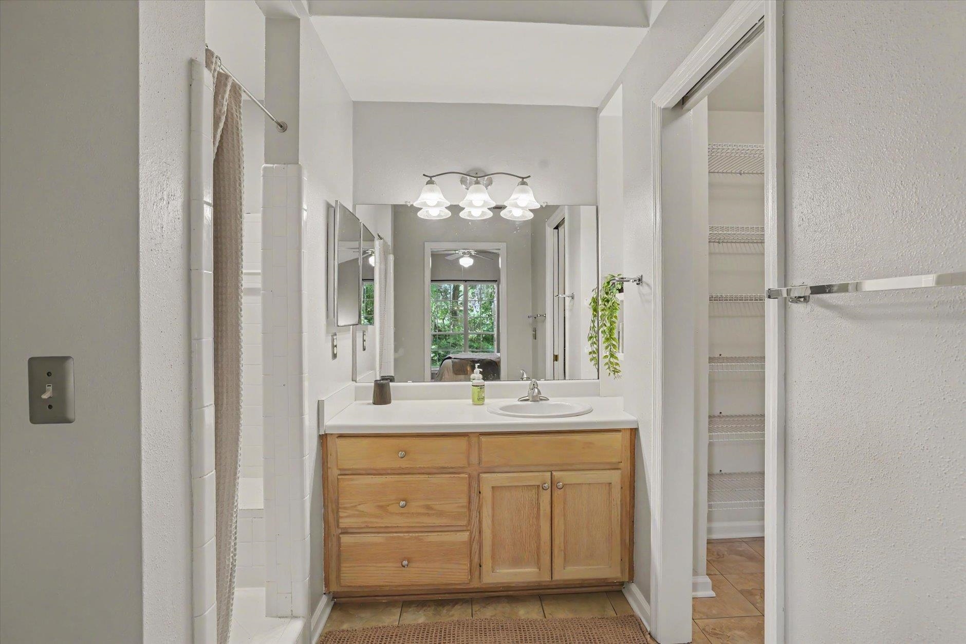 2576 Yarmouth Drive
