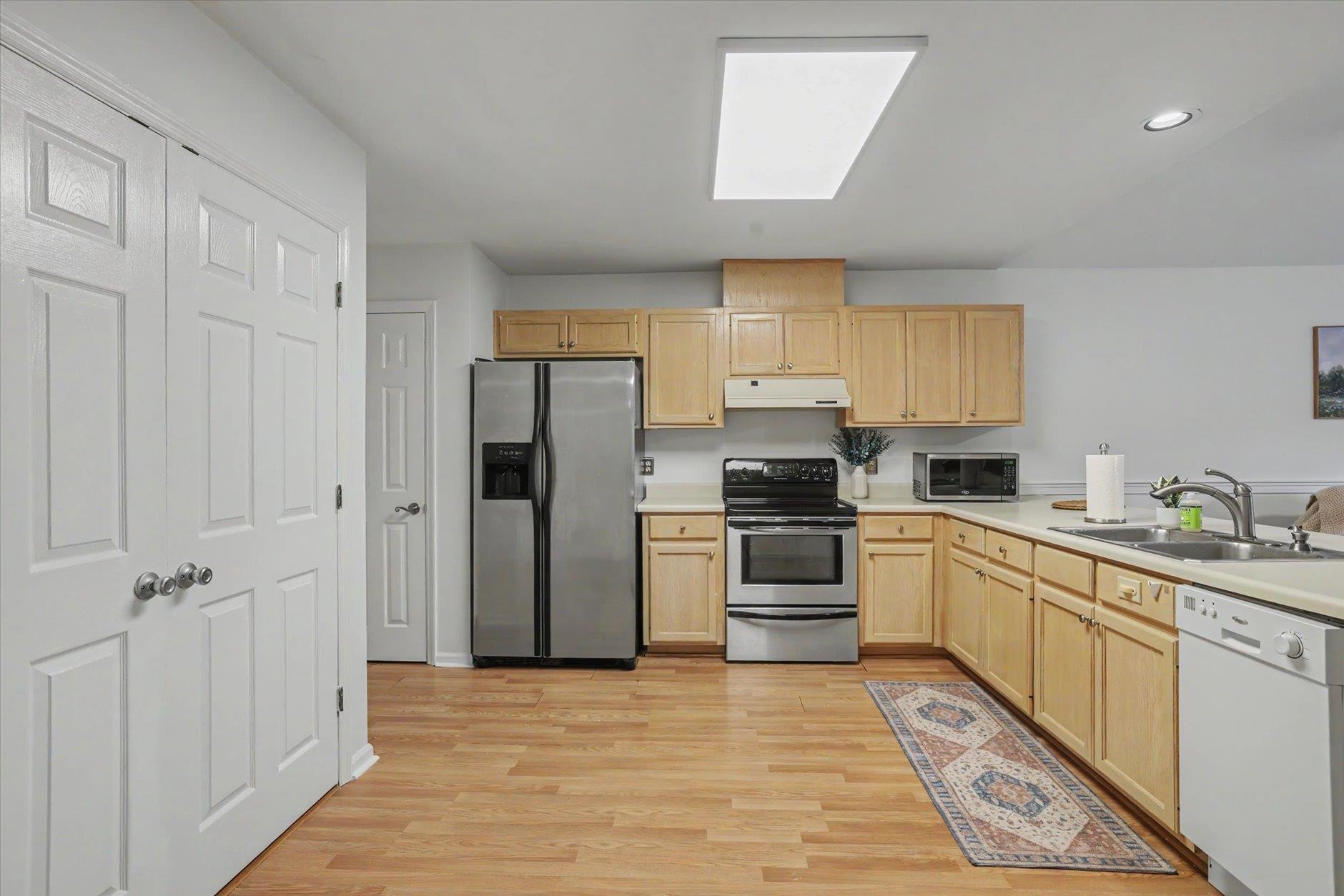 2576 Yarmouth Drive