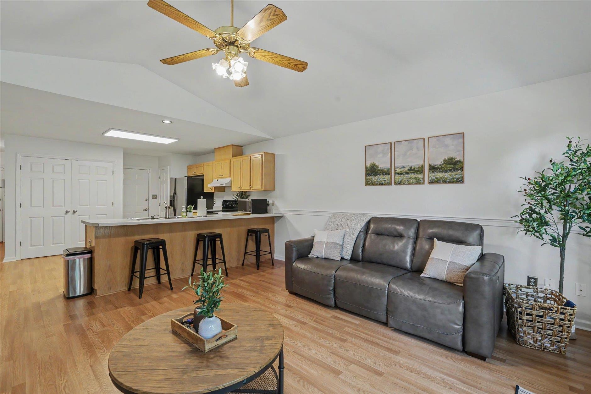 2576 Yarmouth Drive