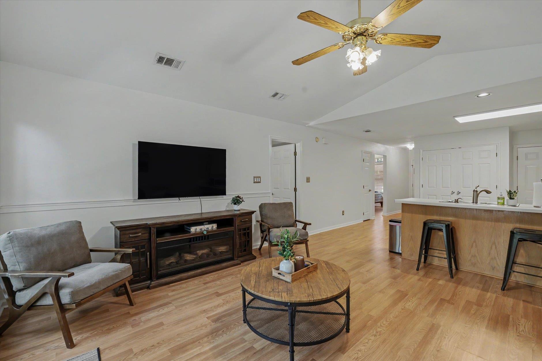 2576 Yarmouth Drive