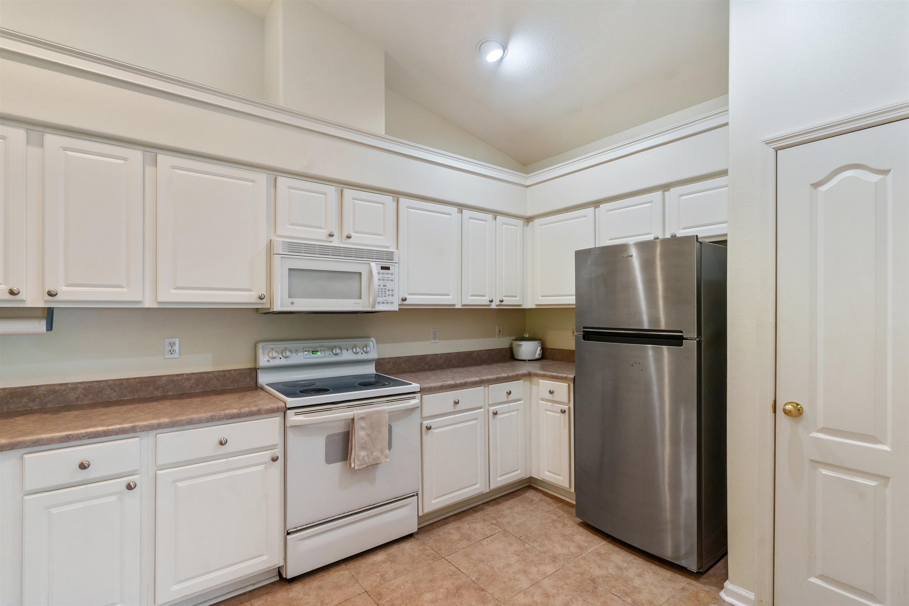1031 Landings Loop
