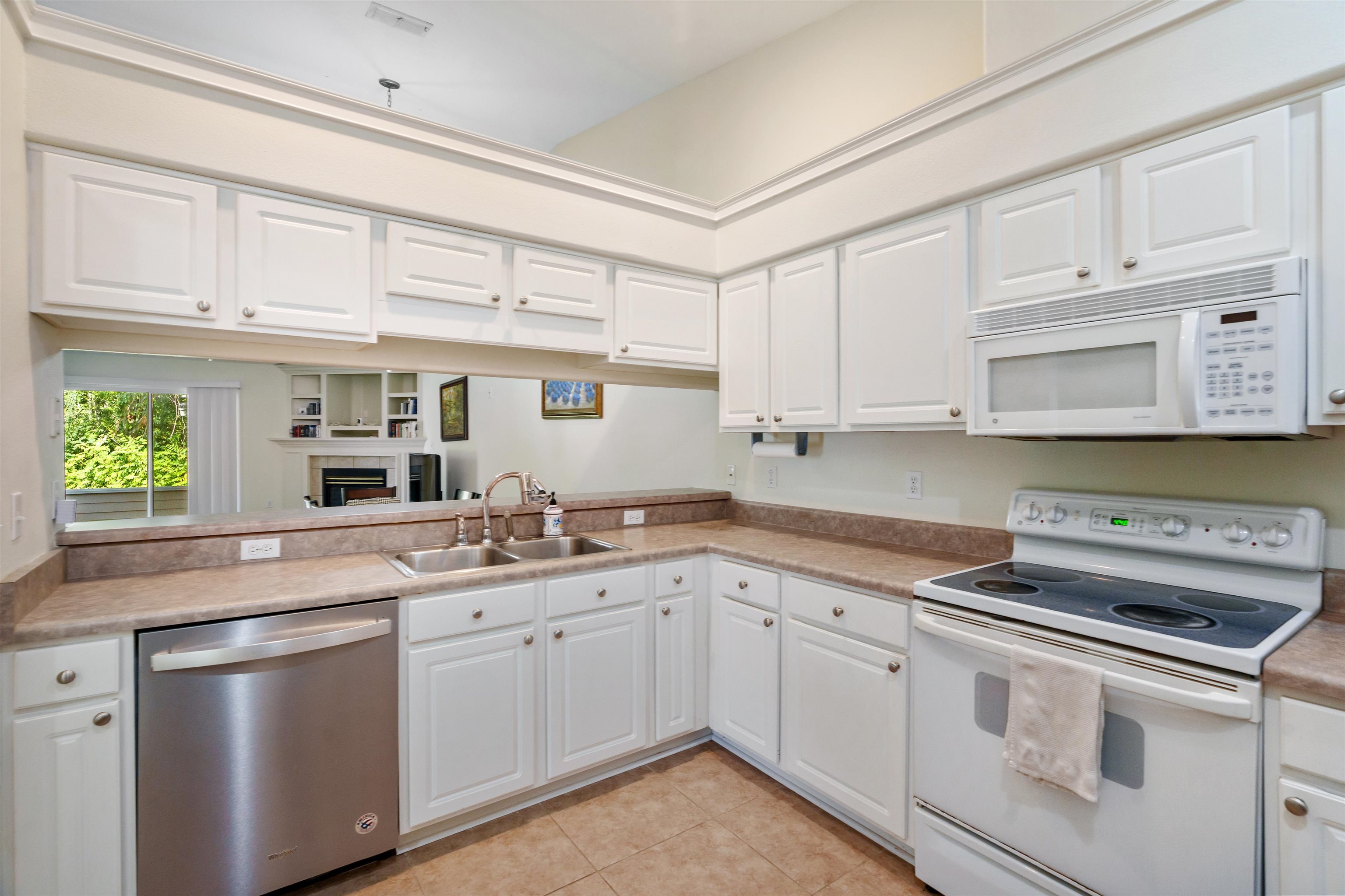1031 Landings Loop