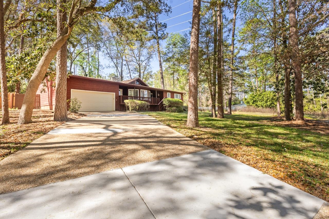 3512 Willow Springs Lane