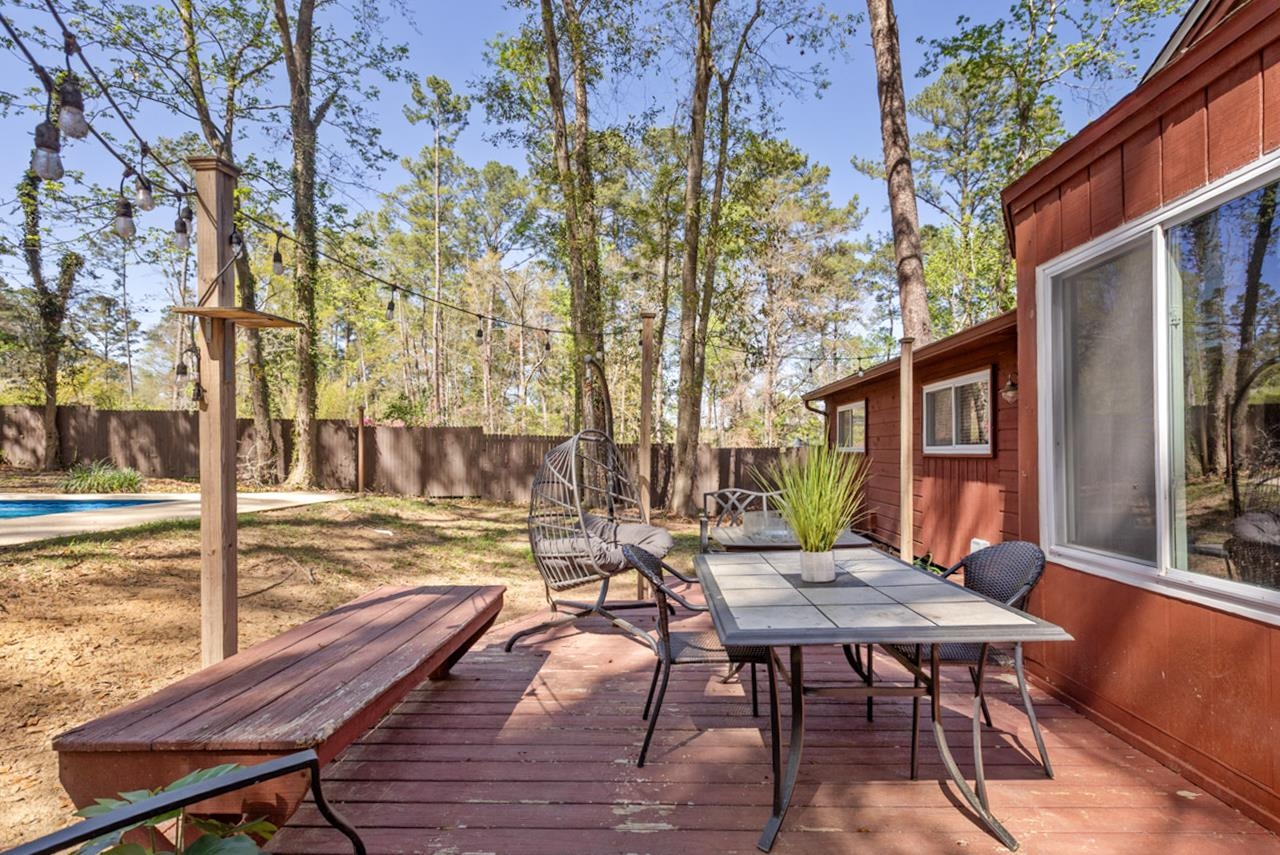 3512 Willow Springs Lane