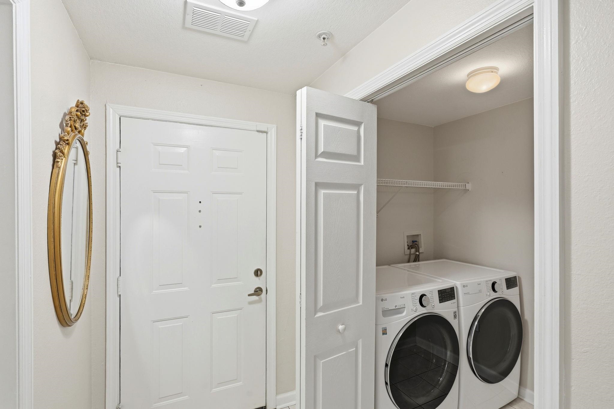 2801 CHANCELLORSVILLE Drive Unit: 117