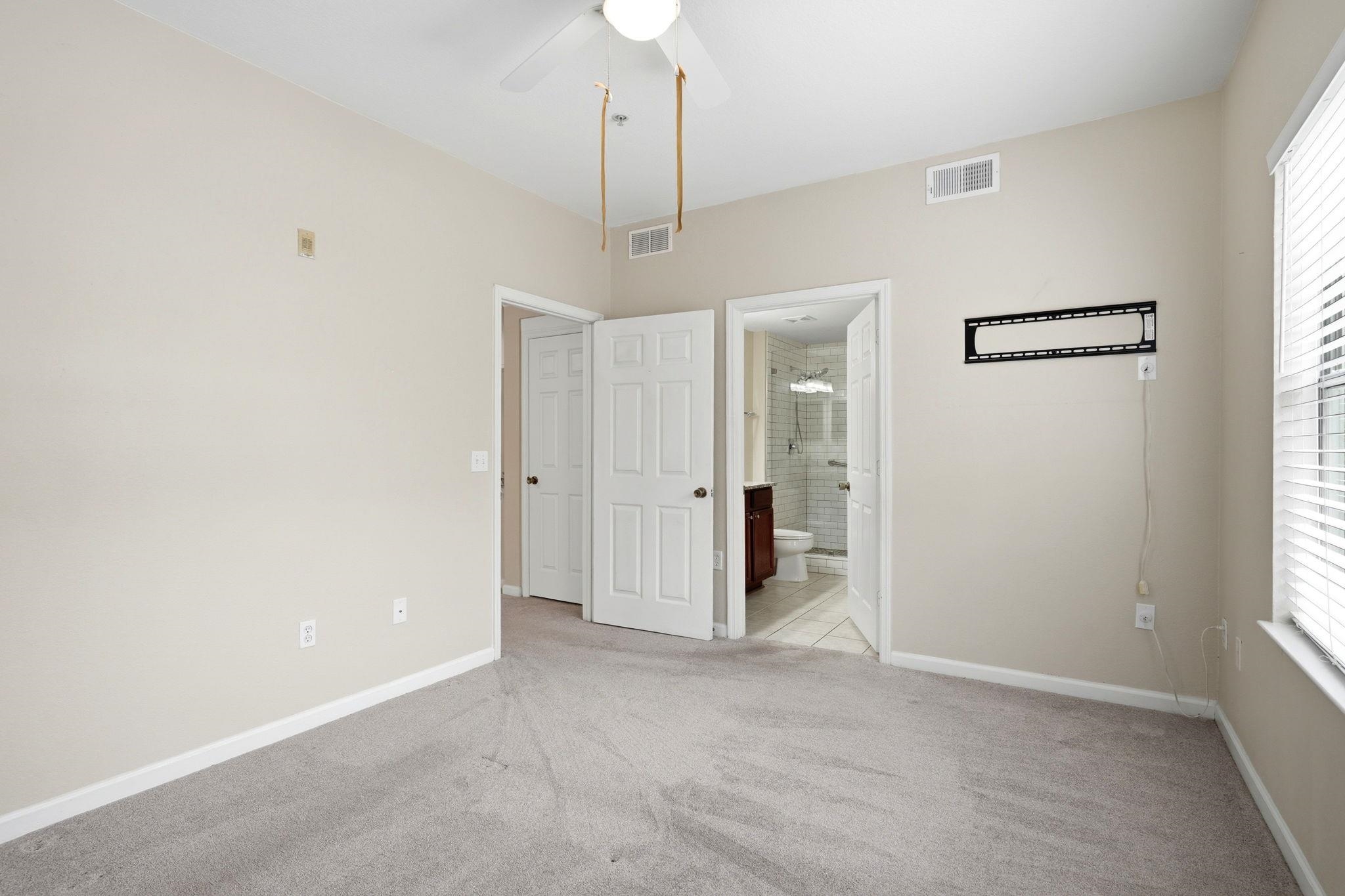 2801 CHANCELLORSVILLE Drive Unit: 117