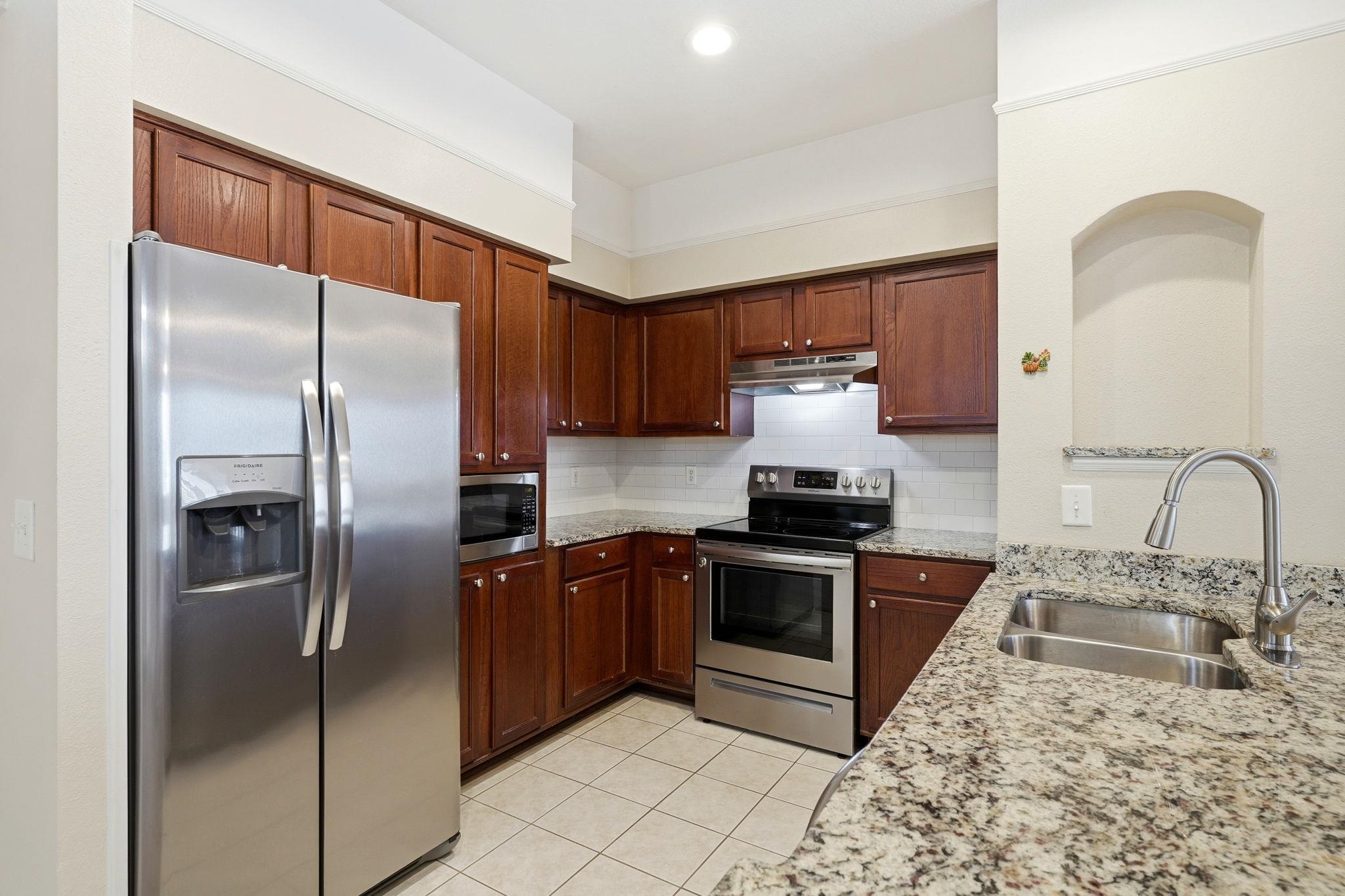 2801 CHANCELLORSVILLE Drive Unit: 117