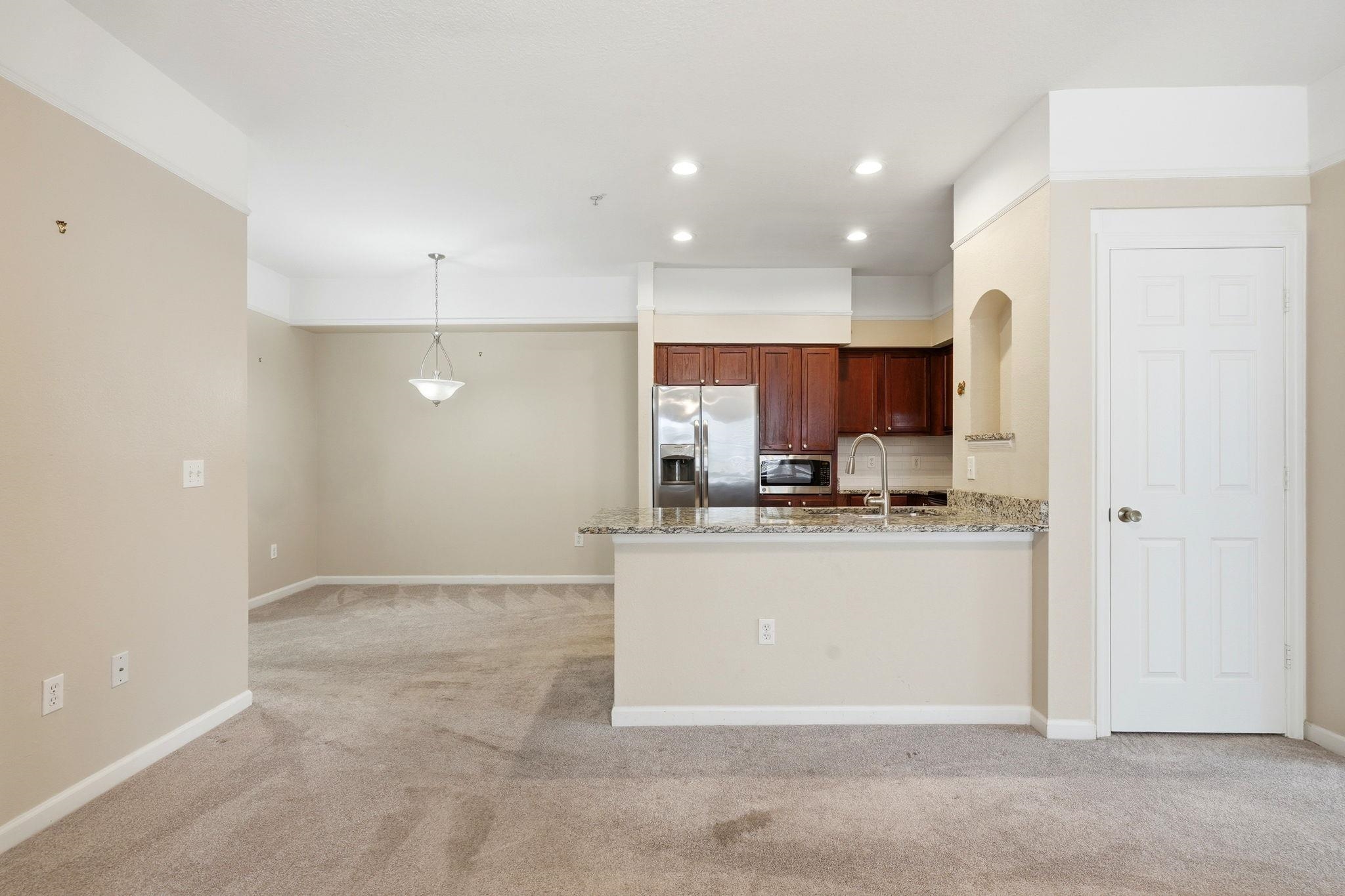 2801 CHANCELLORSVILLE Drive Unit: 117