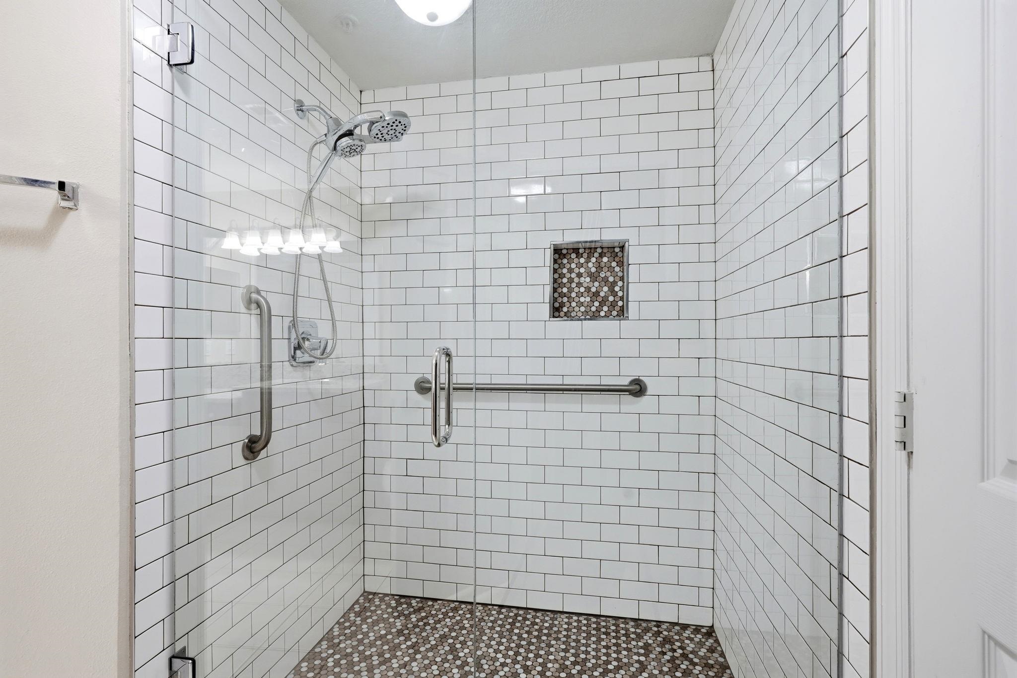 2801 CHANCELLORSVILLE Drive Unit: 117