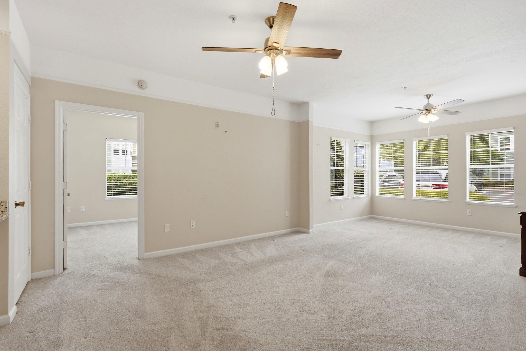 2801 CHANCELLORSVILLE Drive Unit: 117