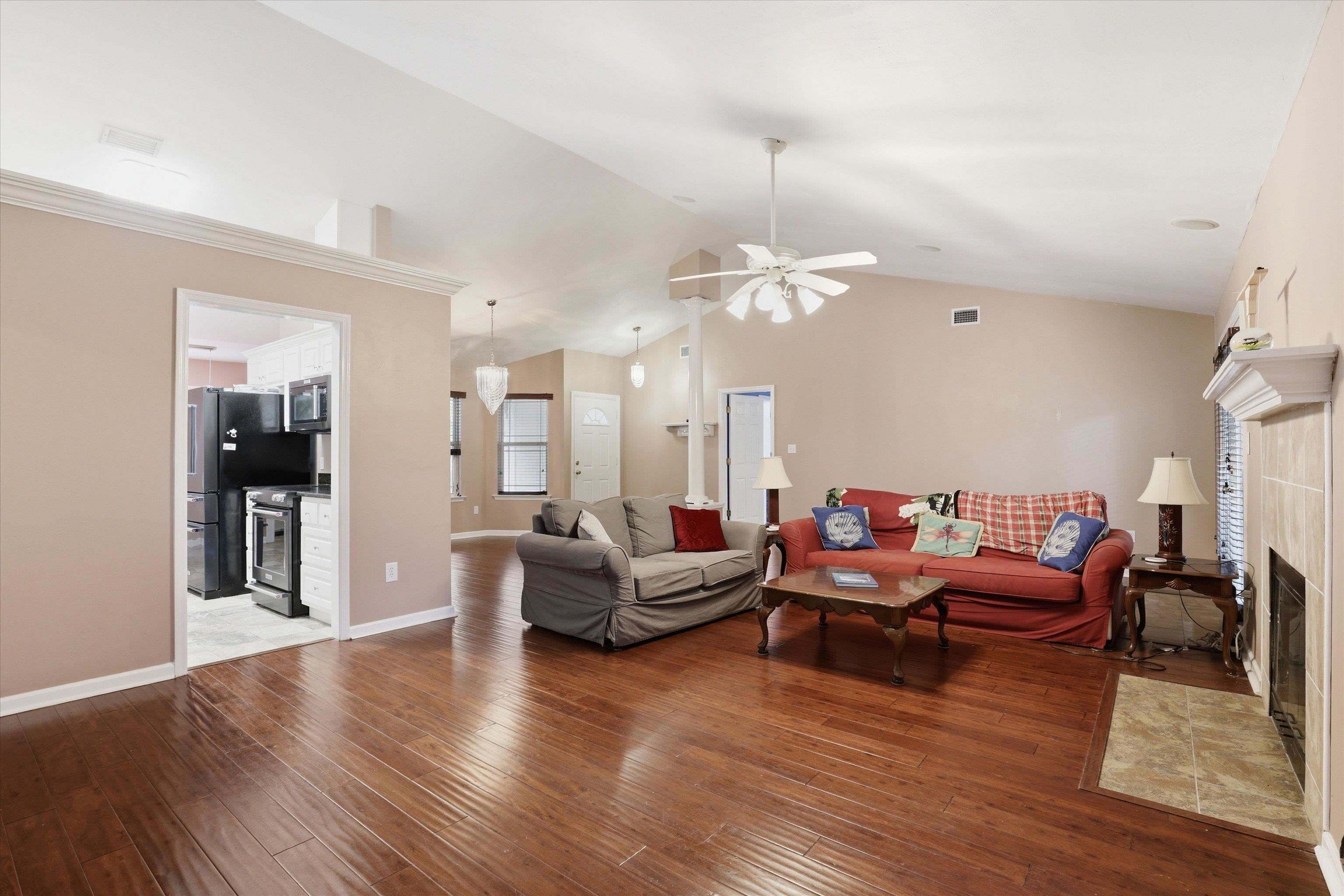5412 LAWTON Court