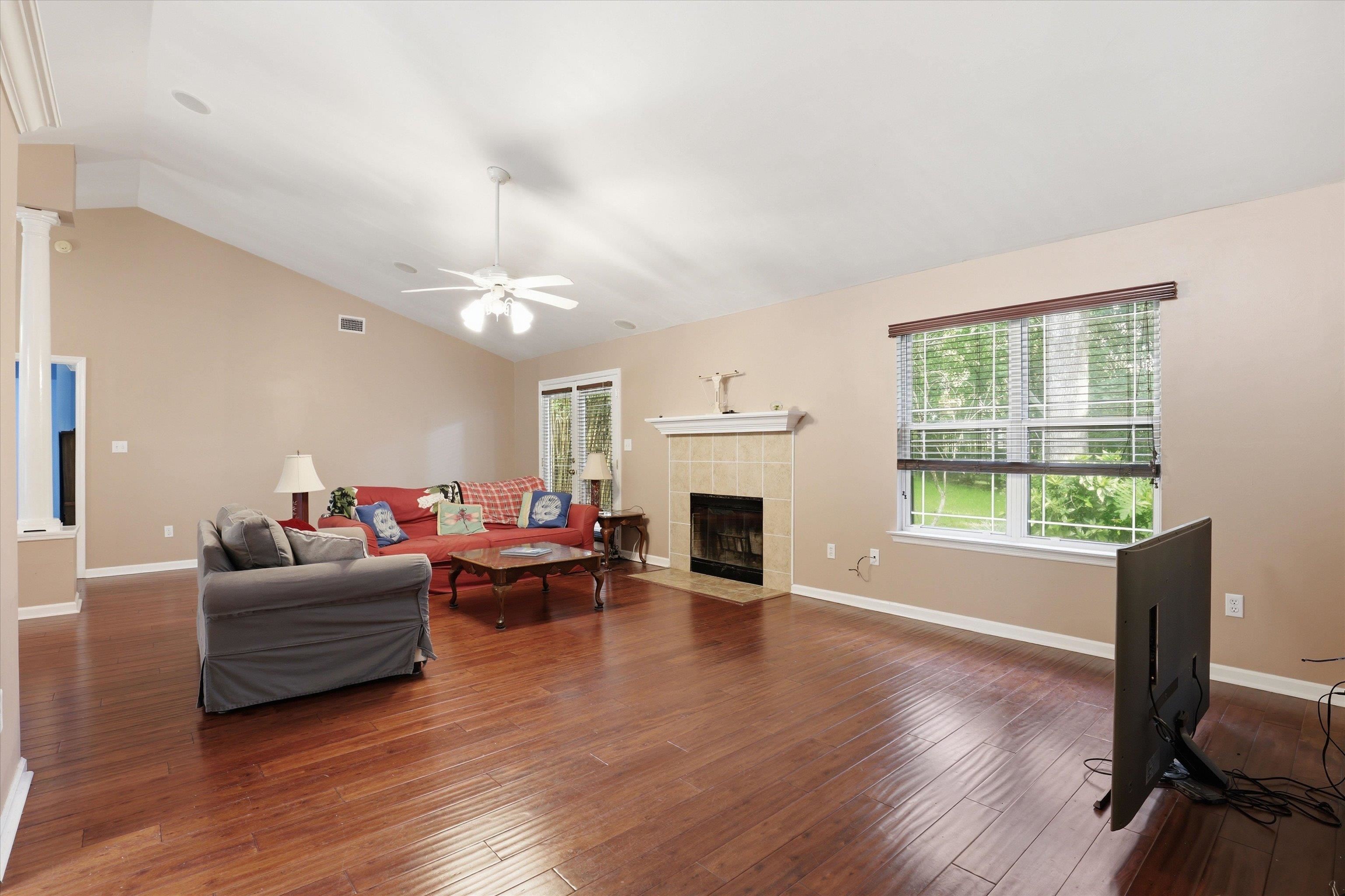 5412 LAWTON Court
