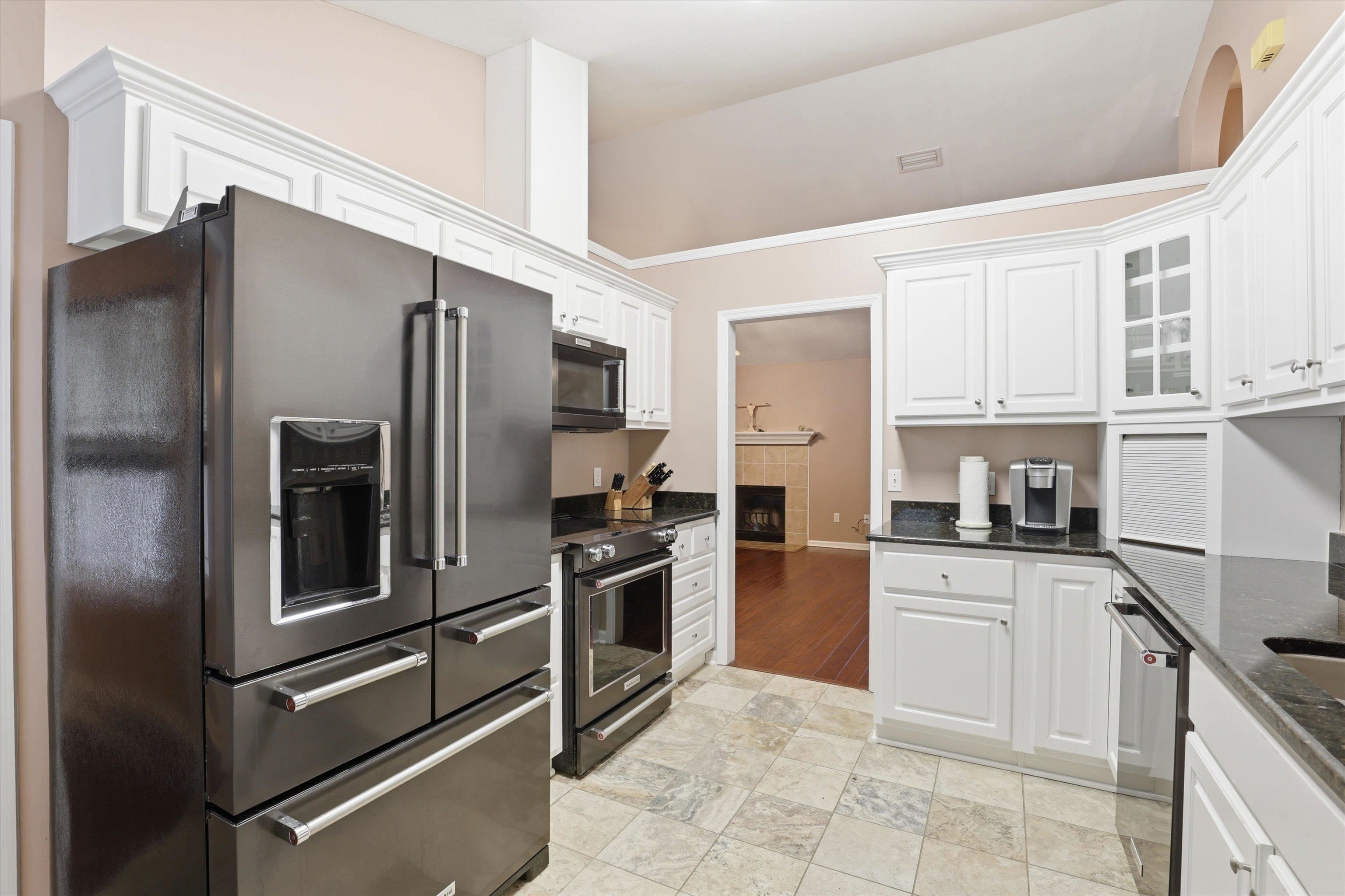 5412 LAWTON Court