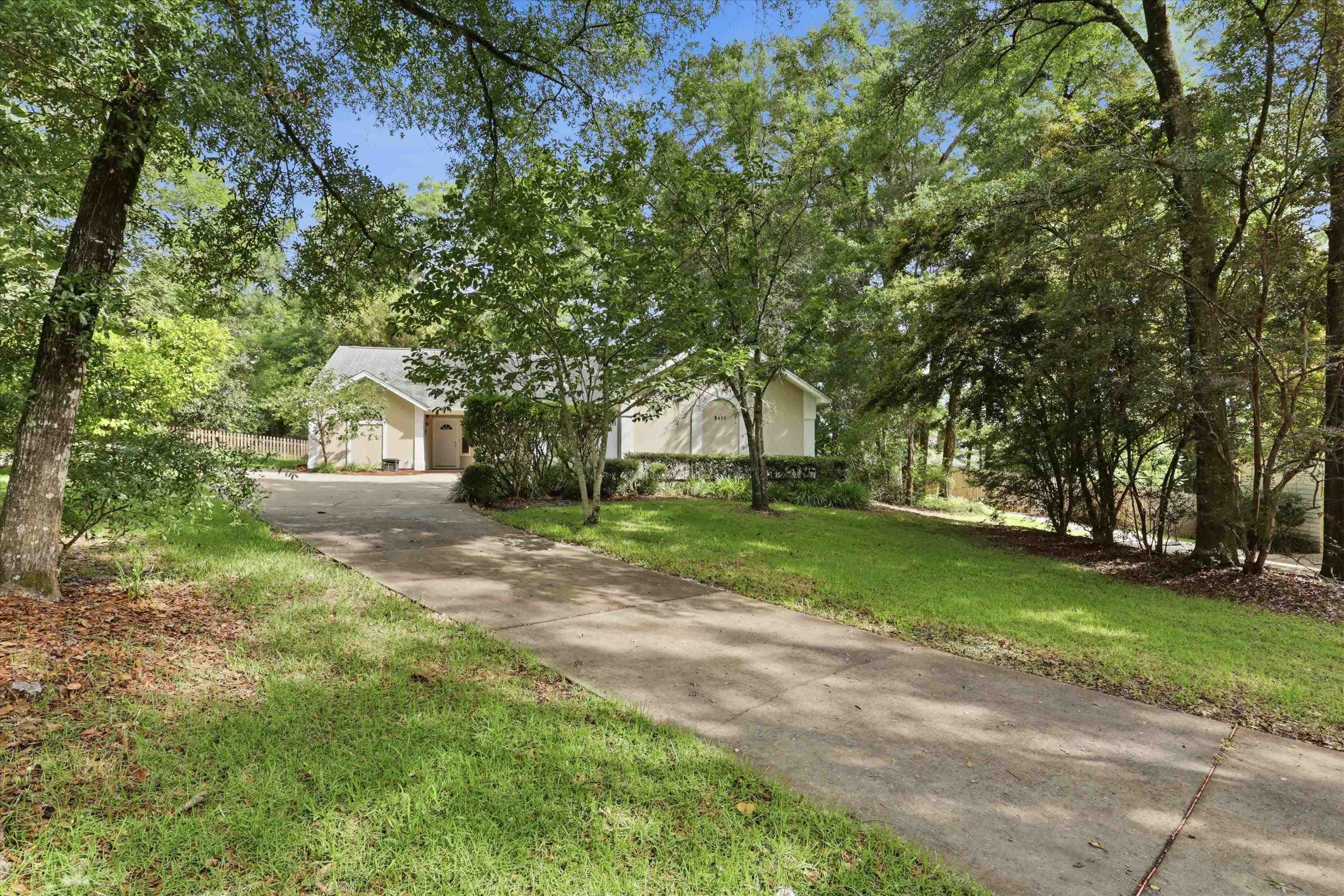 5412 LAWTON Court