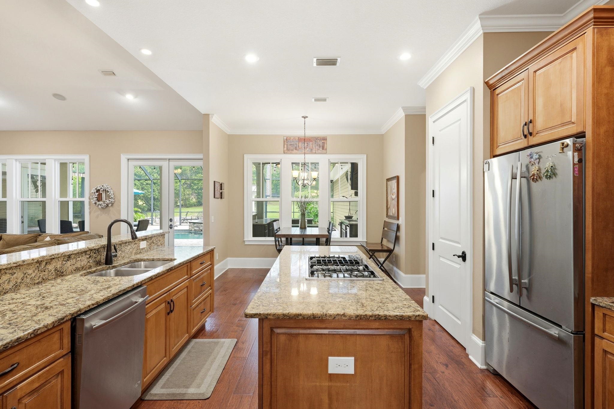 6311 Bird Dog Point
