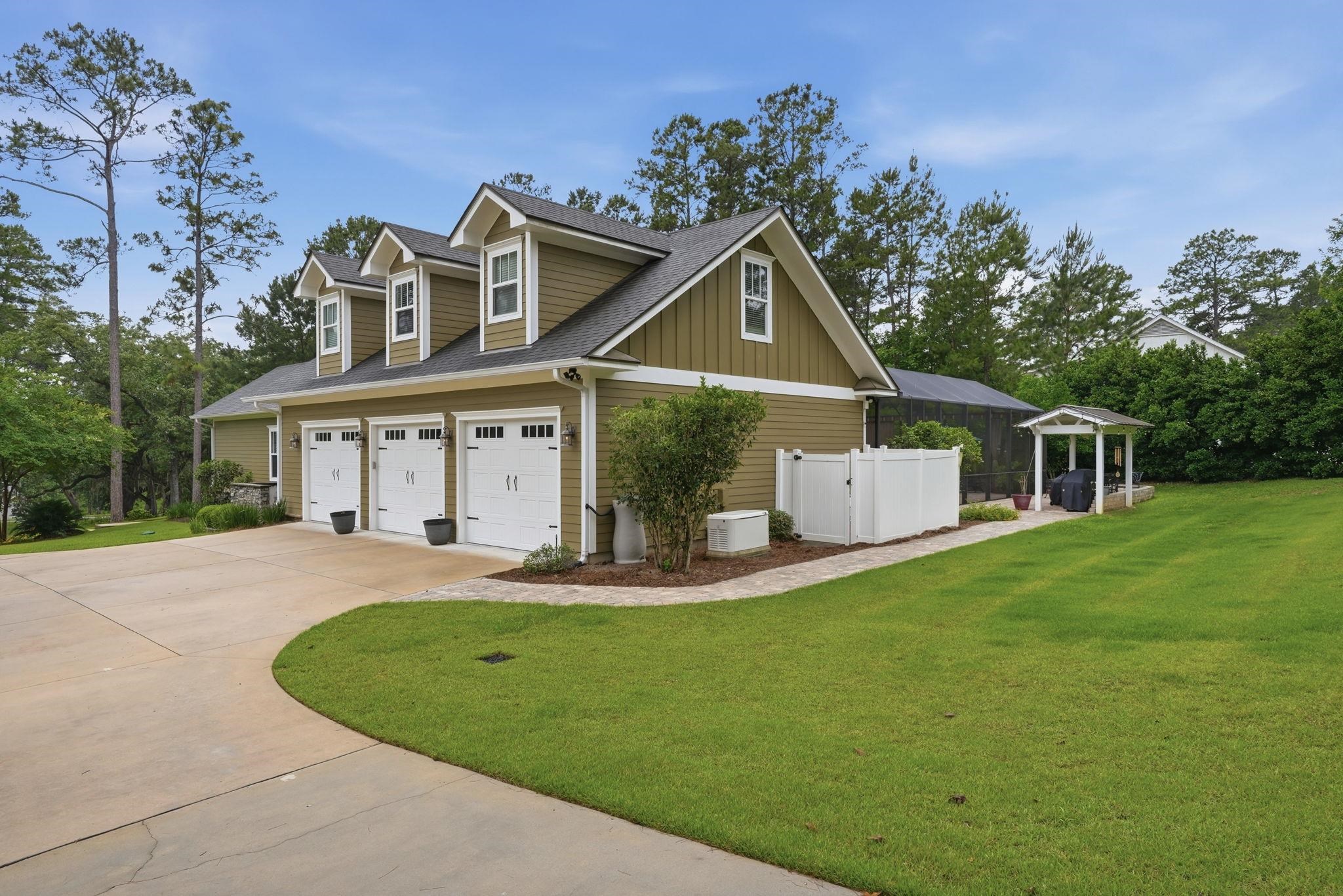 6311 Bird Dog Point