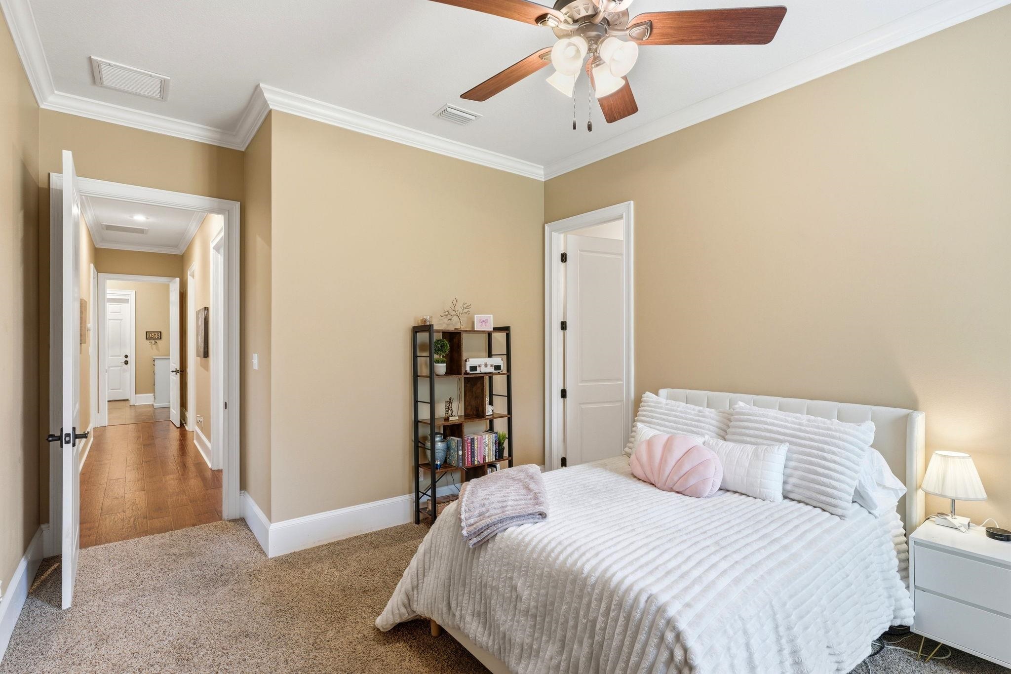 6311 Bird Dog Point