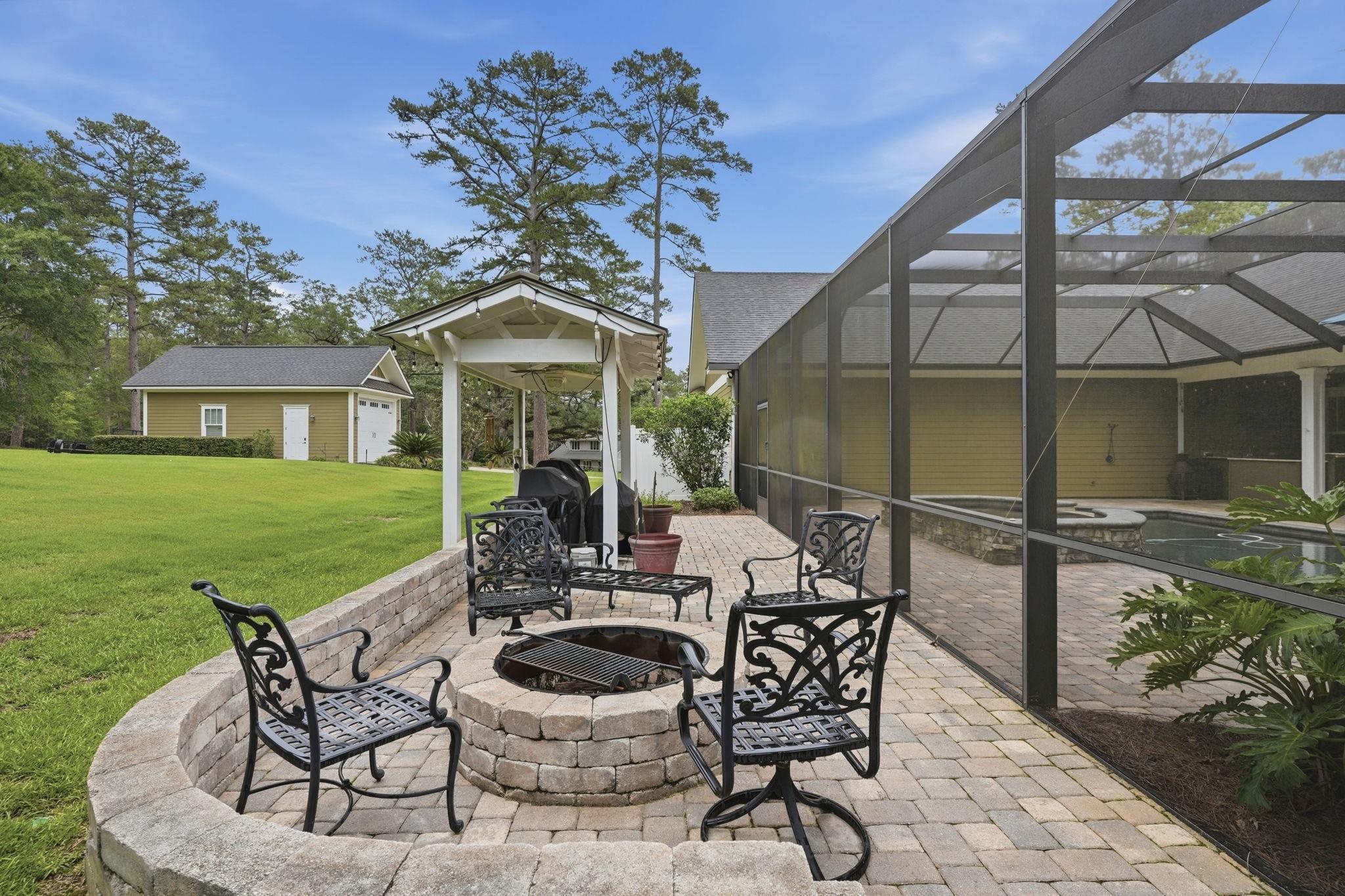 6311 Bird Dog Point